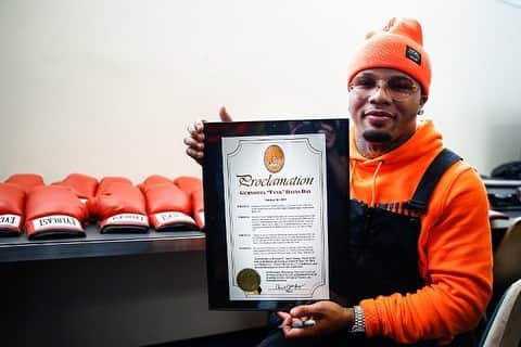 ウィーエスシーのインスタグラム：「FIGHT WEEK 🦍 Running the game 🔥📈 @gervontaa   #wesc #wesc1999 #wearethesuperlativeconspiracy #gervontadavis #gervonta #tankdavis」