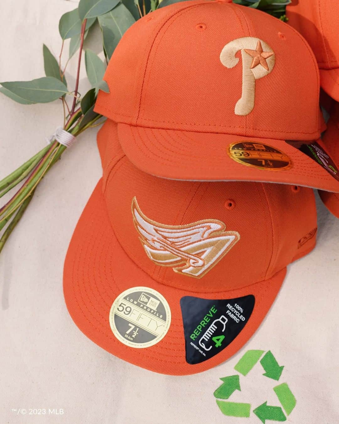 ニューエラ・キャップのインスタグラム：「The Green Collection is made in partnership with REPREVE, using recycled yarn to bring you 59FIFTYs and Low Profile 59FIFTYs inspired by the world we live in. Grab your favorite MLB team now at the link in our bio.」
