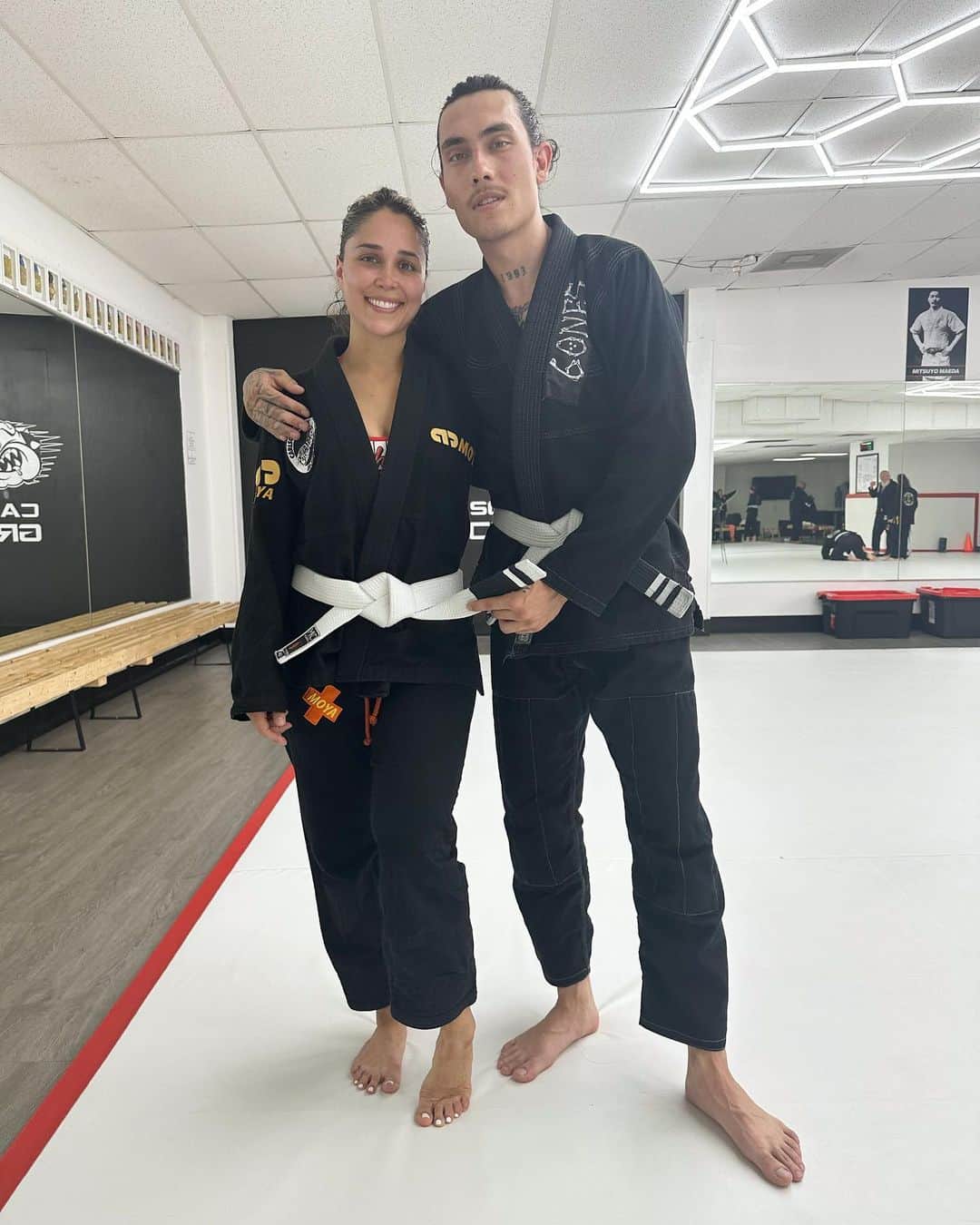 Tianna Gregoryさんのインスタグラム写真 - (Tianna GregoryInstagram)「I got my first stripe promotion today and I know it’s a small step in my jiu jitsu journey but I’m so excited! Jiu jitsu has taught me to keep going when you want to give up and I’m hoping my journey will bring more girls to the sport so we can kick more ass.  I can’t wait to start competing」4月20日 3時59分 - tiannag