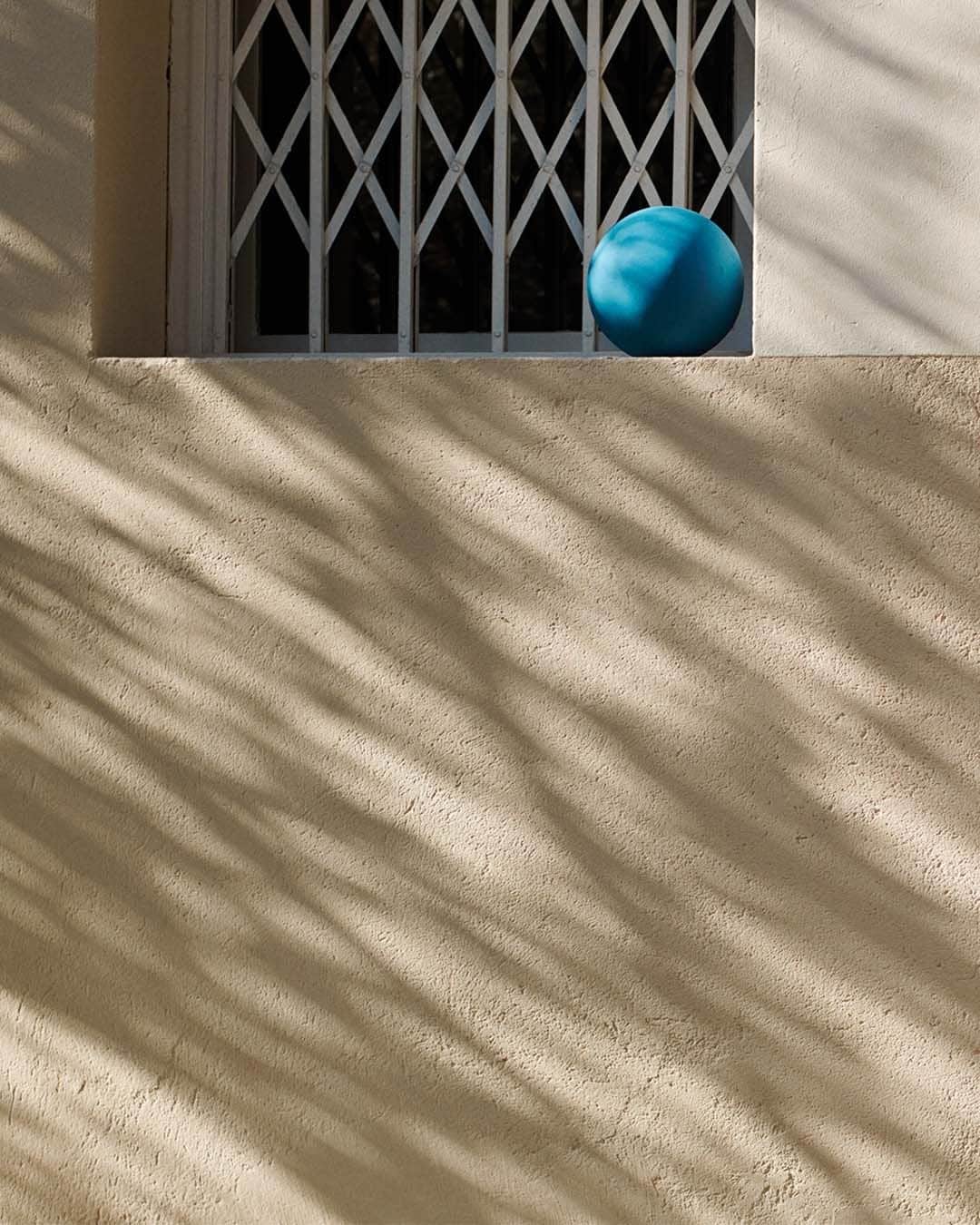 プリマクラッセのインスタグラム：「Just as shadows are an inseparable part of the light, colors are an inseparable part of life. 🌥  #AM1C #SummerPlayground #MyInnerSpace #SS23」