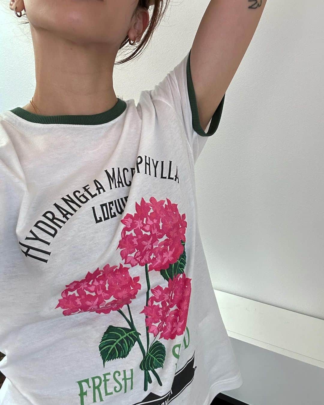 水野里砂のインスタグラム：「💐」