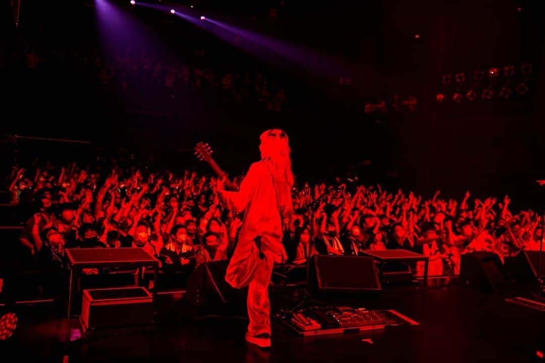 SCANDALさんのインスタグラム写真 - (SCANDALInstagram)「2023.04.19 SCANDAL TOUR 2023 "unlimited UTOPIA" at Zepp Sapporo Photo by @ninjajon  #scandal #scandal_uu」4月20日 15時31分 - scandal_band_official
