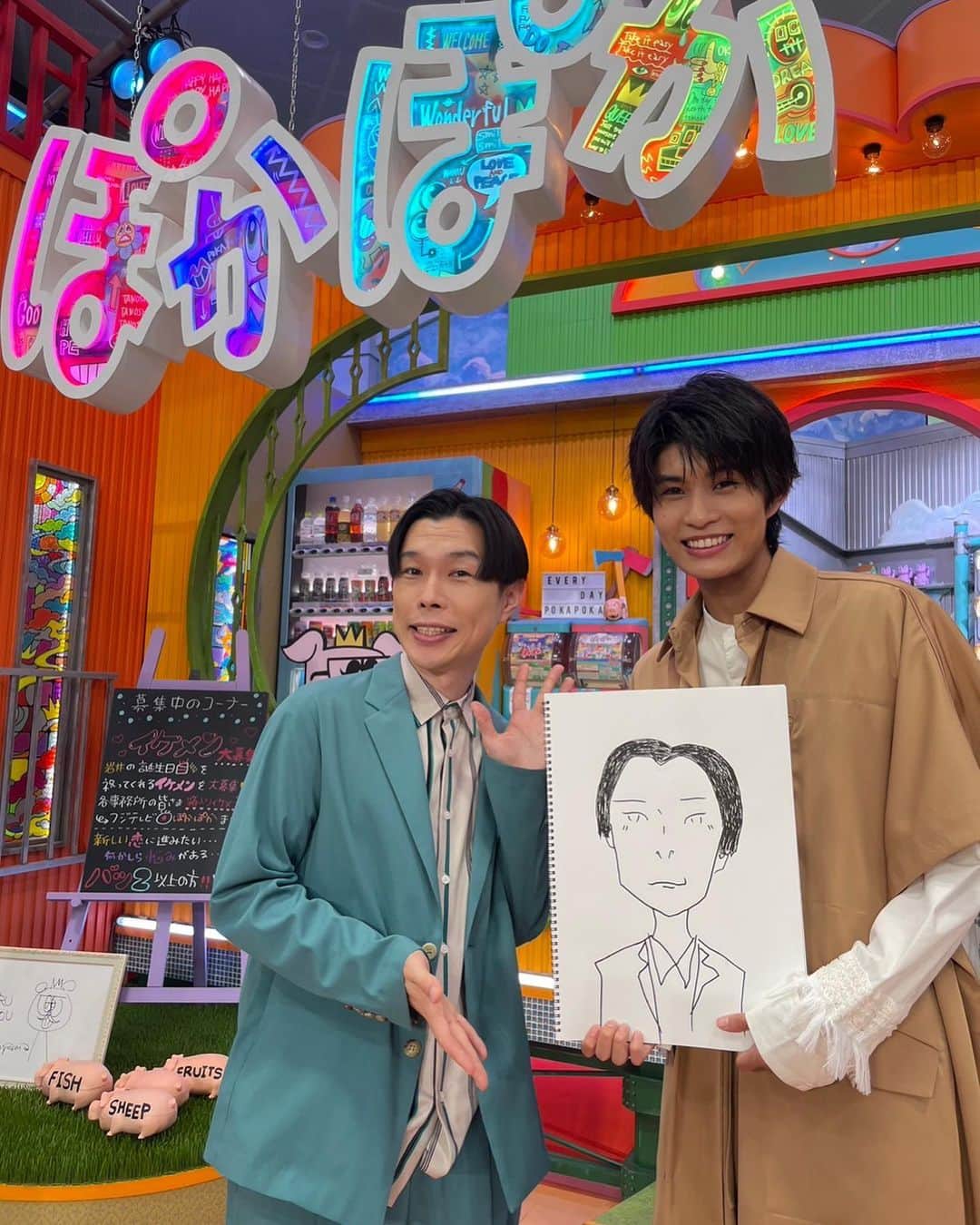 柊太朗のインスタグラム：「『ぽかぽか』さんに生出演させていただきました！ 岩井さん含め皆さん全員暖かく接してくださって嬉しかったです☺️ プラチナイケメン✨良かったぁ！！ 観覧でも見に来てくれた子ありがとうねぇ🙏♡  衣装 コート：@junokamoto_ シャツ：@meagratia ブーツ：@linoh__official   #ぽかぽか」