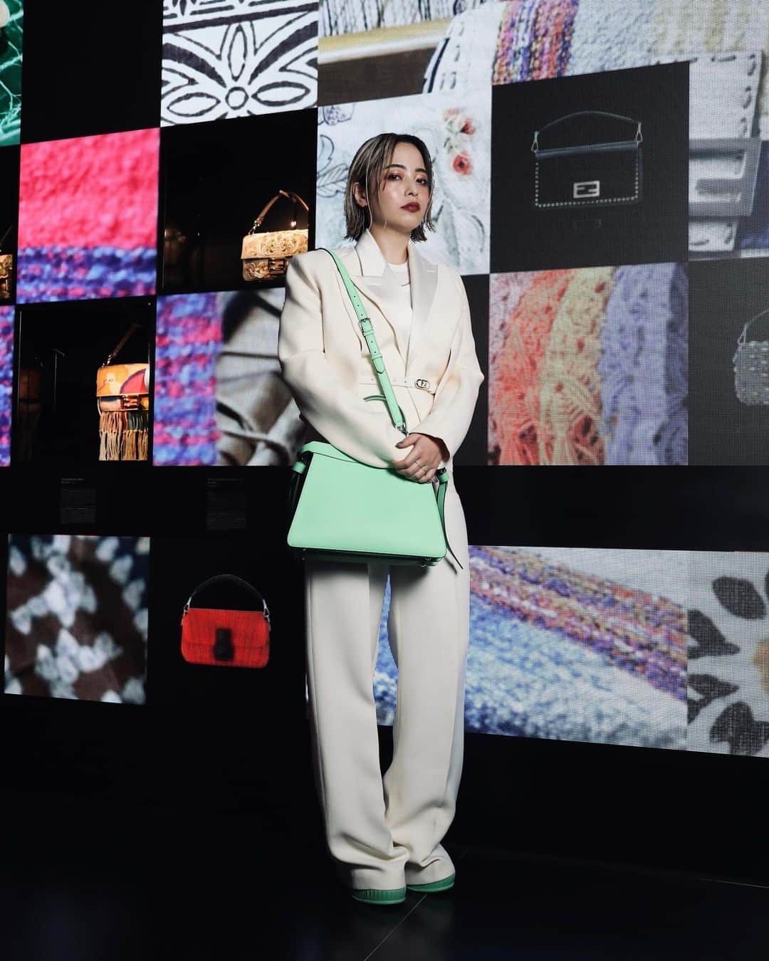 Licaxxxのインスタグラム：「#FendiHandinHand @FENDI #PR」