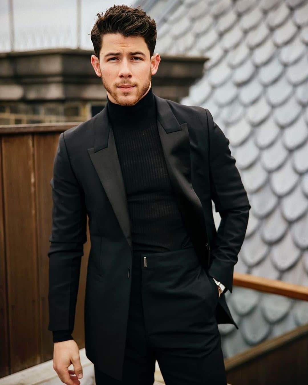 ニック・ジョナスさんのインスタグラム写真 - (ニック・ジョナスInstagram)「Shaken not stirred 🍸」4月20日 7時33分 - nickjonas