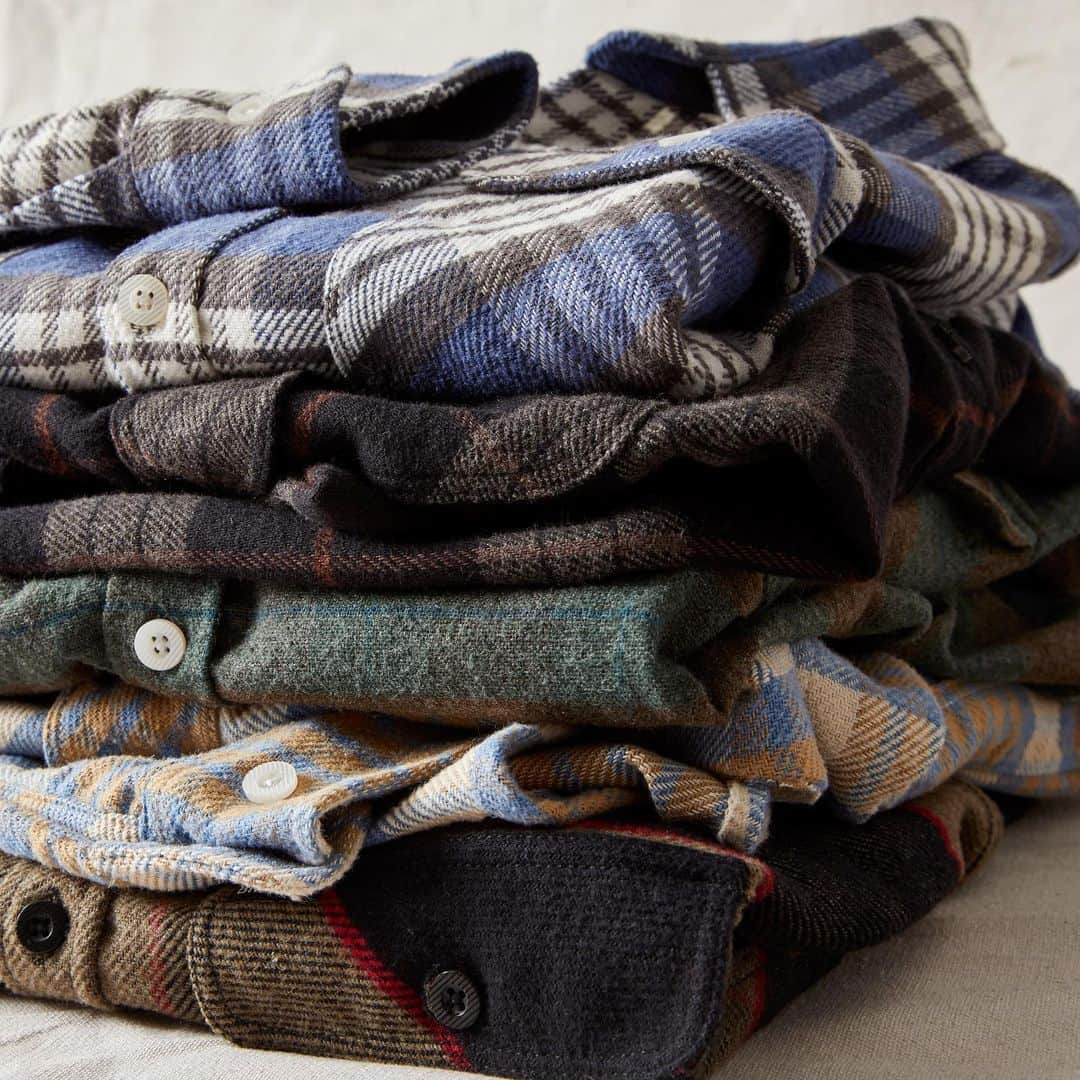 ブリクストンのインスタグラム：「Classics, redefined. Our iconic Bowery Flannel.」