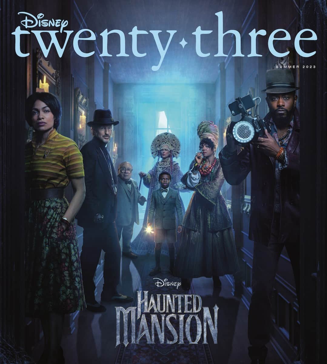 Disneyさんのインスタグラム写真 - (DisneyInstagram)「Look at these covers—aren’t they neat? #TheLittleMermaid, #Elemental, and #HauntedMansion feature in three collectible covers of the Summer 2023 issue of “Disney twenty-three” Magazine. Get more details on the latest issue, delivered exclusively to @DisneyD23 Gold Members, on the D23 website.」4月21日 1時05分 - disney