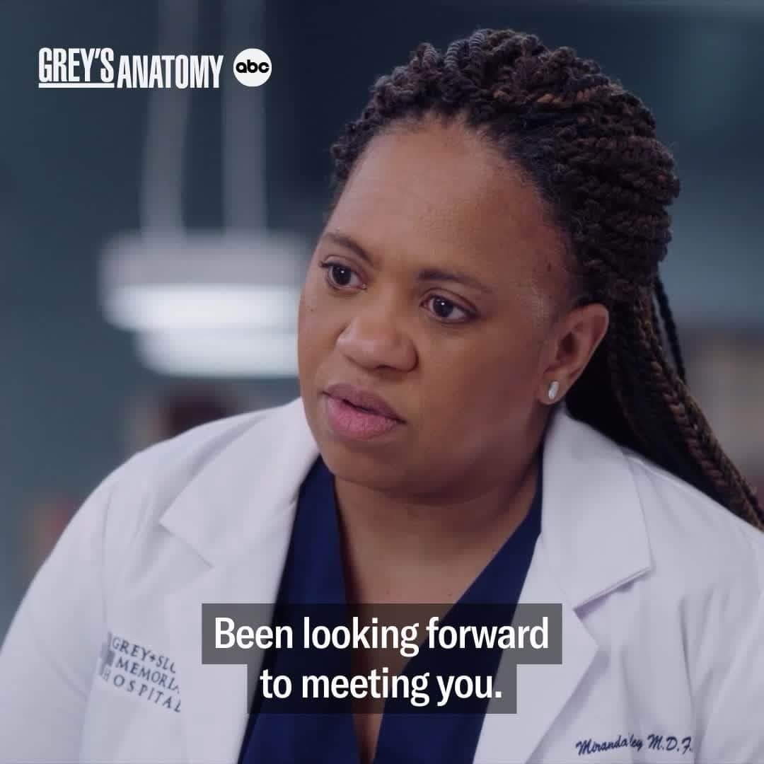 のインスタグラム：「Tonight at 9/8c, the threats against Dr. Bailey aren't easing up. Don't miss #GreysAnatomy on ABC and stream on Hulu.」