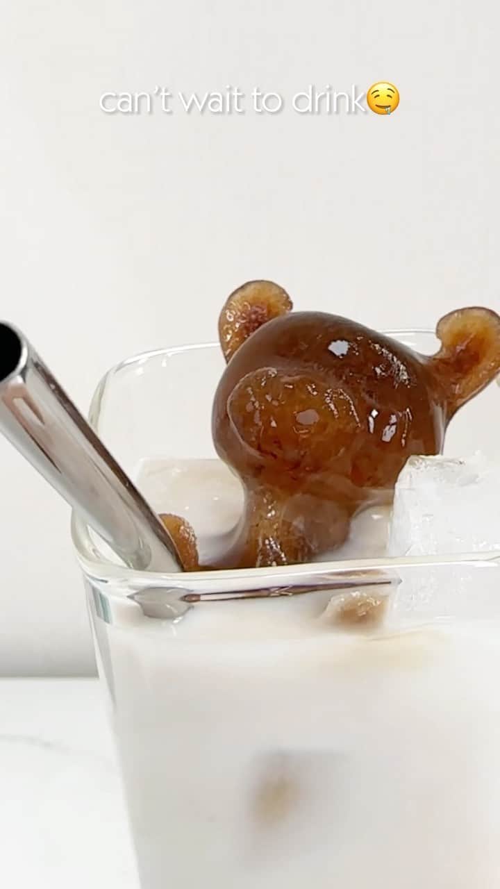 SHEINのインスタグラム：「Want a bear-y cute latte idea? 🧸🧊 Just freeze, pour, and get ready, teddy 🐻☕  🔎1732921 13620991 12392791  #SHEIN #SHEINforAll #SHEINstyle #fashion #chic」