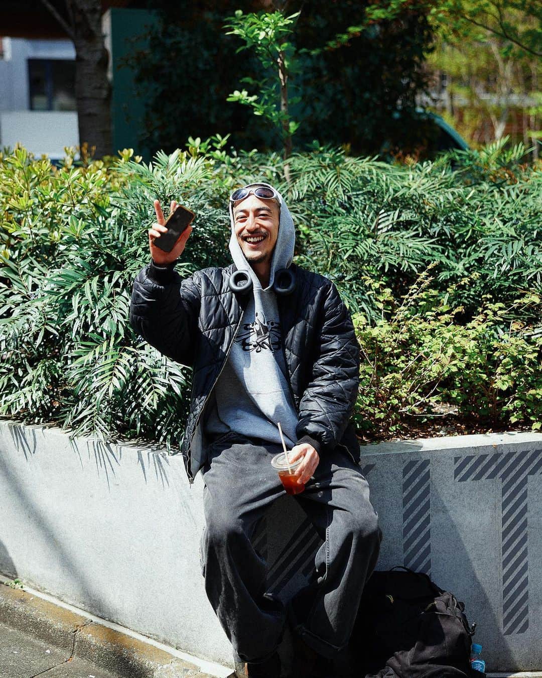 Cazumaxのインスタグラム：「渋谷で撮影してたら帰国中の神庭くんにたまたま会えたー📸✨」