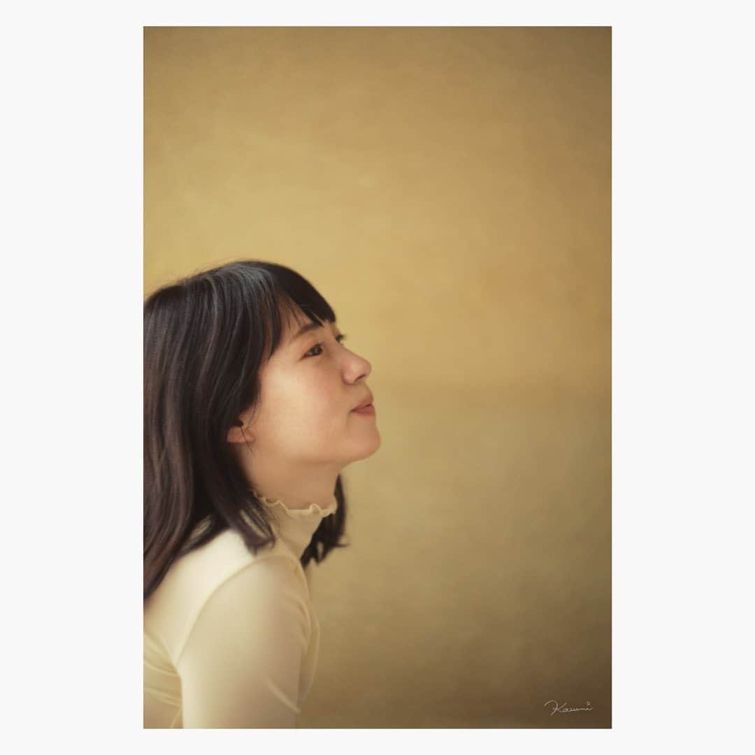 花澄さんのインスタグラム写真 - (花澄Instagram)「「ちょっといいこと 2023」  Leica M10-P summarit 50mm f1.5 self portrait  #leica#leicam10p#summarit#oldlens#オールドレンズ#tokyo#japan#oldlens_tokyo#花澄#kazumiphotography#selfie#selfportrait」4月20日 13時34分 - textisan
