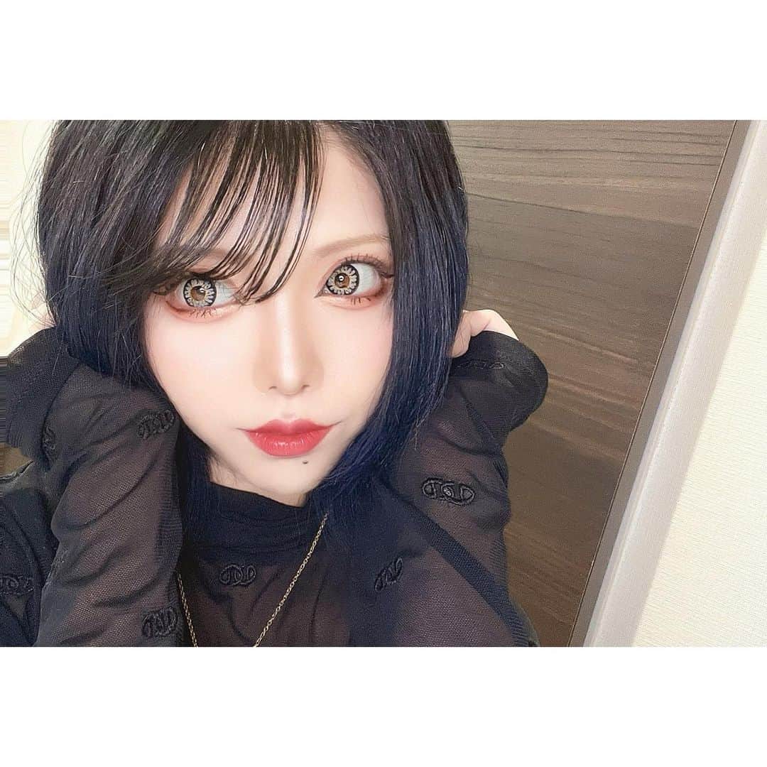水城聖那のインスタグラム：「ㅤㅤㅤㅤㅤㅤㅤㅤㅤㅤㅤㅤㅤ ㅤㅤㅤㅤㅤㅤㅤㅤㅤㅤㅤㅤㅤ ㅤㅤㅤㅤㅤㅤㅤㅤㅤㅤㅤㅤㅤ ㅤㅤㅤㅤㅤㅤㅤㅤㅤㅤㅤㅤㅤ さやか(@shiori_1115g)ㅤㅤㅤㅤㅤㅤㅤㅤㅤㅤㅤㅤㅤとㅤㅤㅤㅤㅤㅤㅤㅤㅤㅤㅤㅤㅤ デートしてきた(ﾟωﾟ)🤟🏻💕ㅤㅤㅤㅤㅤㅤㅤㅤㅤㅤㅤㅤㅤㅤㅤㅤㅤㅤㅤㅤㅤㅤㅤㅤㅤㅤ  ようこそ名古屋へ👏😆🎉笑  ㅤㅤㅤㅤㅤㅤㅤㅤㅤㅤㅤㅤㅤㅤㅤㅤㅤㅤㅤㅤㅤㅤㅤㅤㅤㅤ ㅤㅤㅤㅤㅤㅤㅤㅤㅤㅤㅤ 食べ歩きめっちゃするつもりがㅤㅤㅤㅤㅤㅤㅤㅤㅤㅤㅤㅤㅤ ちょっと食べたら満足しちゃってㅤㅤㅤㅤㅤㅤㅤㅤㅤㅤㅤㅤㅤ 全然食べれなかったからㅤㅤㅤㅤㅤㅤㅤㅤㅤㅤㅤㅤㅤ またリベンジしたいな🥺🔥ㅤㅤㅤㅤㅤㅤㅤㅤㅤㅤㅤㅤㅤ ㅤㅤㅤㅤㅤㅤㅤㅤㅤㅤㅤㅤㅤ ㅤㅤㅤㅤㅤㅤㅤㅤㅤㅤㅤㅤㅤㅤㅤㅤㅤㅤㅤㅤㅤㅤㅤㅤㅤㅤㅤㅤㅤㅤㅤㅤㅤㅤㅤㅤㅤㅤㅤ  てか、食べ歩き友達募集🙋‍♀️💡笑ㅤㅤㅤㅤㅤㅤㅤㅤㅤㅤㅤㅤㅤ ㅤㅤㅤㅤㅤㅤㅤㅤㅤㅤㅤㅤㅤ  ㅤㅤㅤㅤㅤㅤㅤㅤㅤㅤㅤㅤㅤ #名古屋 #栄 #矢場町ㅤㅤㅤㅤㅤㅤㅤㅤㅤㅤㅤㅤ #大須 #大須食べ歩き #大須商店街 #大須グルメ #おしゃれさんと繋がりたい #自撮り女子 #自撮り界隈 #Instagood #instalike #likesforlike #いいね返し #follow #followme #follow_me #followplease」