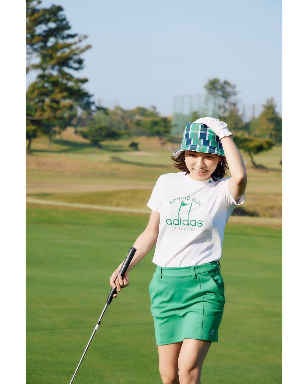 井上奈保さんのインスタグラム写真 - (井上奈保Instagram)「💚⛳️  addidas Golf女性限定ラウンド 「OUR[FAIR]WAY. ROUND」 に参加させていただきました🏌🏻‍♀️  👚wear all: @adidasgolf グリーンコーデ大好評でした✨  撮影も入っていて 📸Photo by @aya_dream04   #adidasgolf #golfwear #OURFAIRWAY」4月21日 0時24分 - inouenaho1207