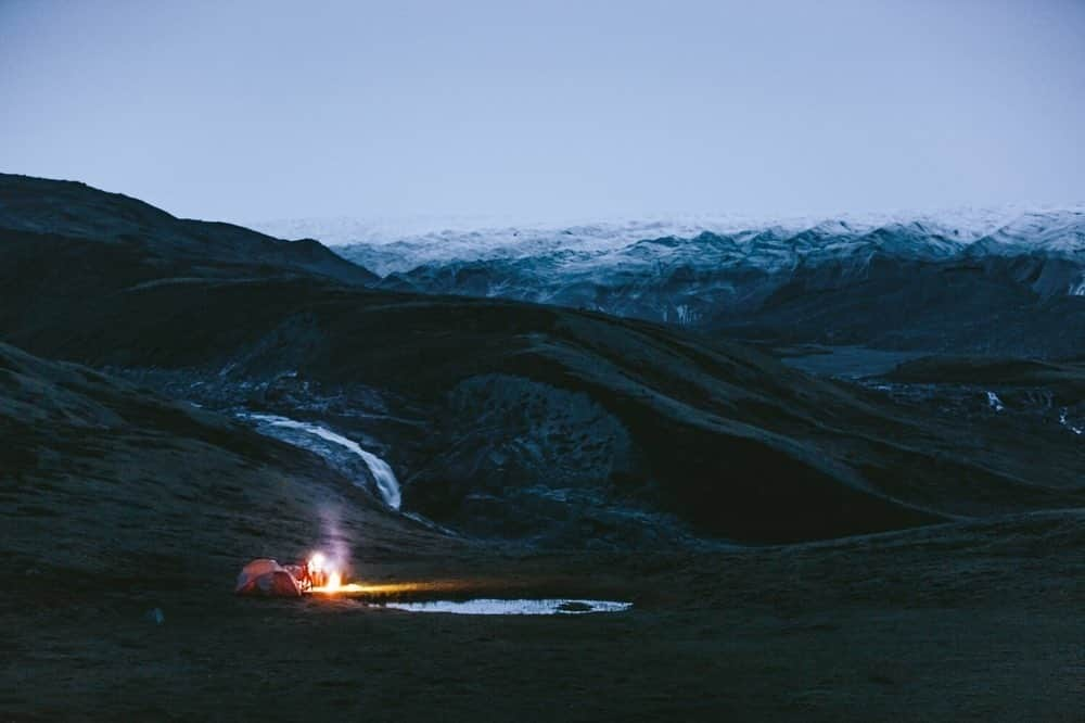 Jackson Harriesさんのインスタグラム写真 - (Jackson HarriesInstagram)「This trip to the Arctic in 2015 changed my life. ⁠ ⁠ I often talk about this experience when reflecting in my journey. I didn't know much about Climate Change at the time, but @finnharries had been studying it at design school and he'd arranged this trip to make a film about glacial retreat with the @wwf_uk. Honestly, I was just excited about visiting a unique and remote place. We joined a scientist called Alun Hubbard who'd been studying the ice sheet for over 10 years and we were dropped by helicopter on the Jakobshavn Glacier which is of the fastest retreating in the world. We were left to spend a night camping on top of the glacier and I will never forget the sound of huge pieces of ice falling off the front.   It was the first time I had travelled to the front lines of the crisis and I completely overwhelmed by the changes that I saw. It's been eight years since then and it's safe to say everything in my life since has been coloured by this experience. It set me in a mission of trying to understand and ultimately communicate the human impact if the climate crisis.」4月20日 17時00分 - jackharries