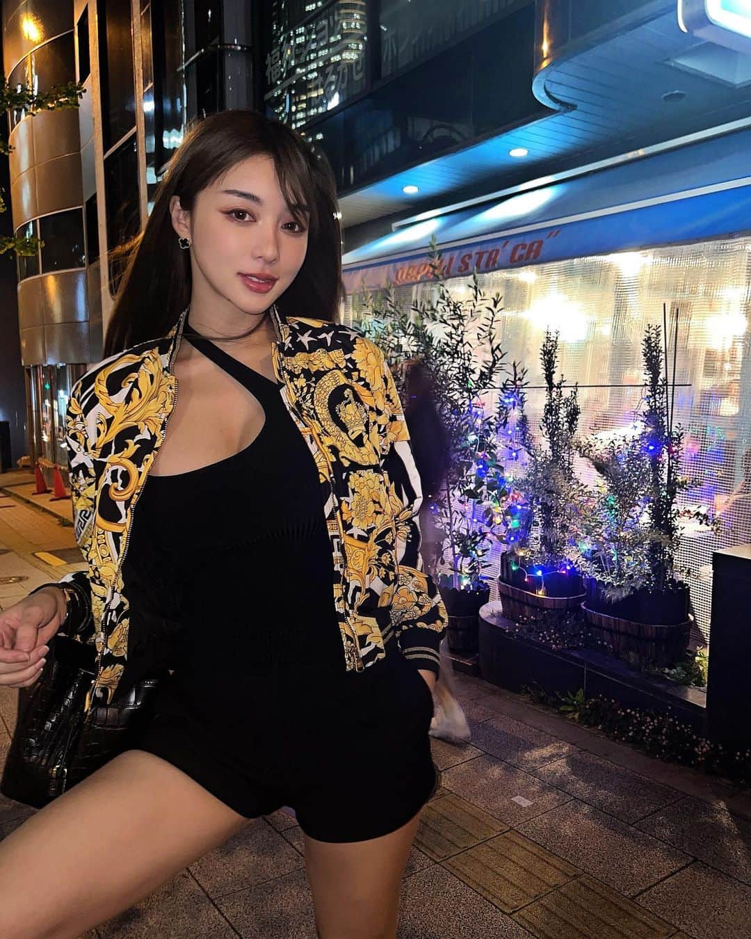 濱野りれのグルメインスタ