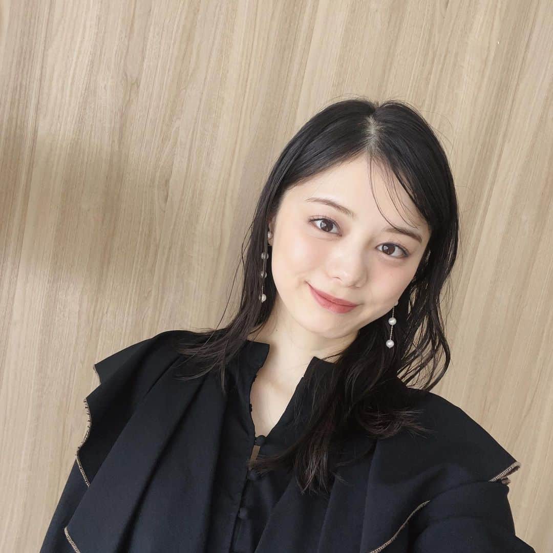 紺野彩夏のインスタグラム：「non-no 6月号、発売です☺︎ 夏が近づいてきましたね〜！ ぜひチェックしてください🫶」