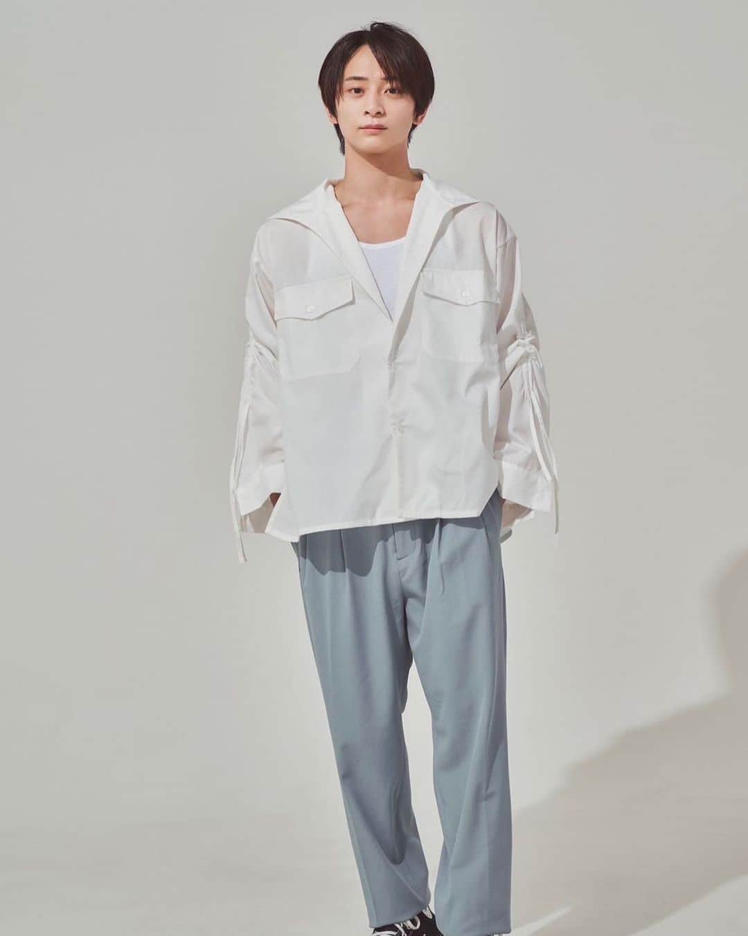 坂井翔のインスタグラム：「・ ・ ・  photographer  @tm_wn_6  hair&make  @erena_hm  stylist @y.9100」