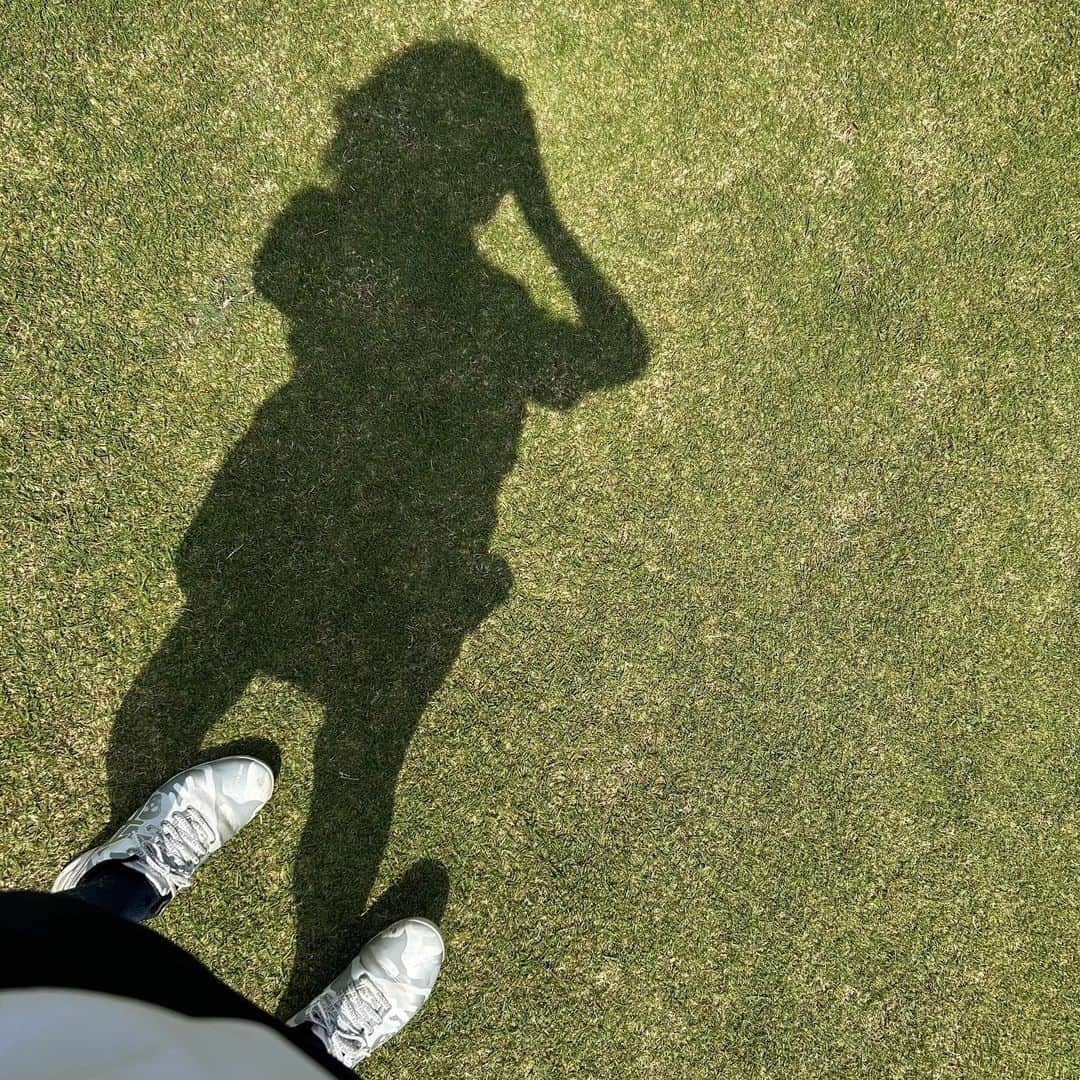 ま い ち ☺︎のインスタグラム：「今日はとってもいいお天気でㅤㅤㅤㅤㅤㅤㅤㅤㅤㅤㅤㅤㅤ 気持ちよかったなあ🏌️‍♀️ㅤㅤㅤㅤㅤㅤㅤㅤㅤㅤㅤㅤㅤㅤㅤㅤㅤㅤㅤㅤ ㅤㅤㅤㅤㅤㅤㅤㅤㅤㅤㅤㅤㅤ」