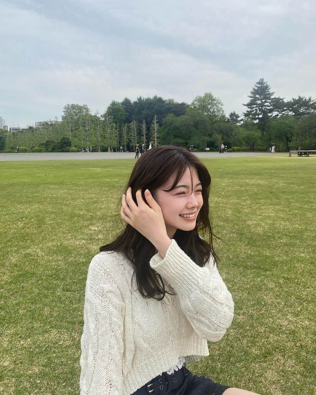 南琴奈さんのインスタグラム写真 - (南琴奈Instagram)「日向ぼっこしてきた〜ぽかぽか〜😽」4月20日 19時37分 - kotona_minami