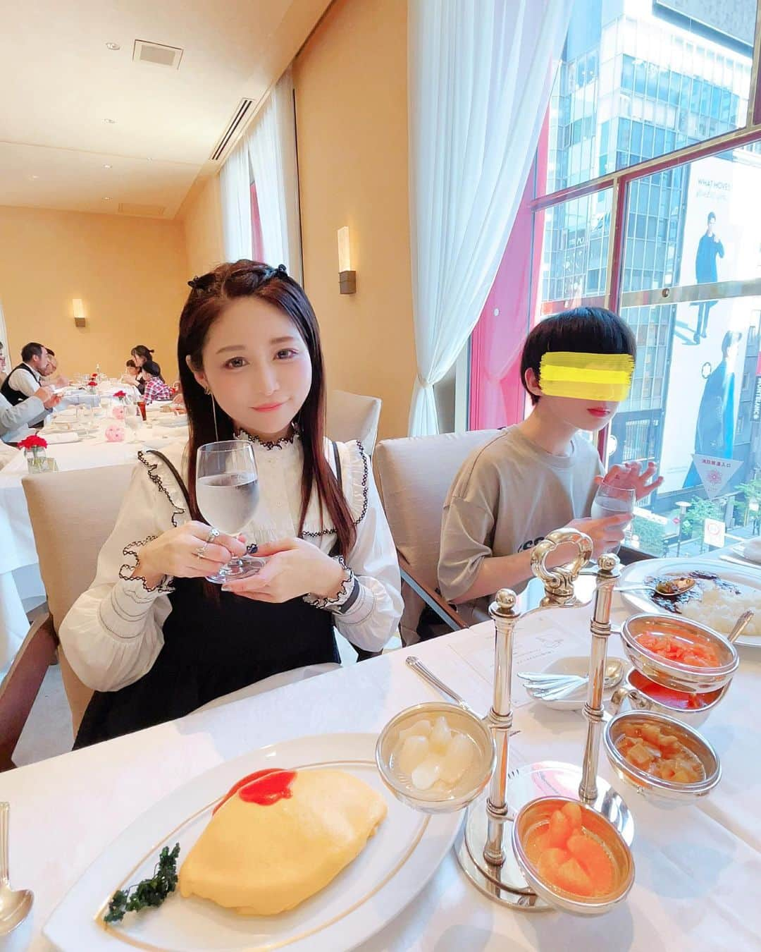 atmmyさんのインスタグラム写真 - (atmmyInstagram)「資生堂パーラー銀座本店へ🍽️  私は有名なオムライスを。 もちろん全部美味しかったよ😋  これぞ銀座クオリティッ。  #資生堂パーラー銀座本店  #資生堂パーラー #オムライス #カレーライス  #銀座ランチ #銀座グルメ  #コースランチ #高級ランチ」4月20日 19時31分 - atmmy