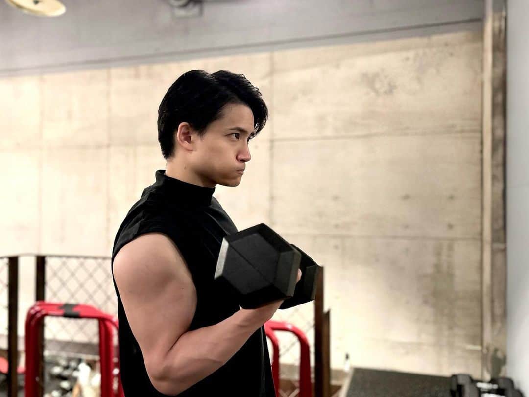 朝日奈寛のインスタグラム：「Workout🏋️」