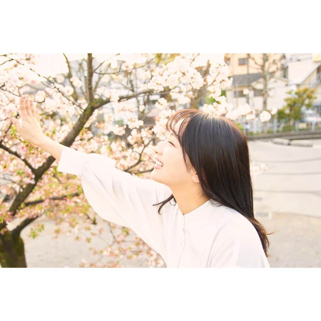 速瀬愛さんのインスタグラム写真 - (速瀬愛Instagram)「･ ･ ･ 桜が恋しいねぇ ･ ･ 📷´- @158nkao」4月20日 19時35分 - ai_hayase_official