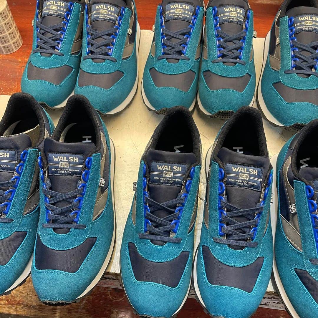 ウォルシュのインスタグラム：「Coming Soon 👀   #normanwalsh #britishmade #trainers #sneakers #ukmfg #footwear」