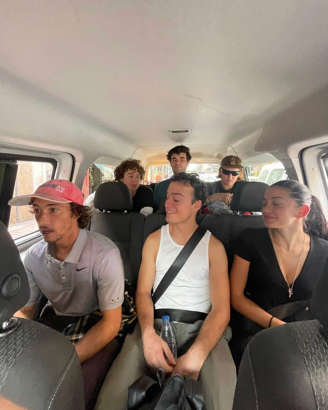 ヴィンセント・ミルウ さんのインスタグラム写真 - (ヴィンセント・ミルウ Instagram)「Went to canary island with my best friends for a week 🫀🏝️🫶🏽 THANK YOU @buzzz_skateshop for putting that trip together and @skankiee for showing us around 🫂👁️ ❤️ LINK IN BIO for the full vid ❤️ « MIAHOU » by @lucciii__ & @legallout」4月21日 1時58分 - vincentmilou