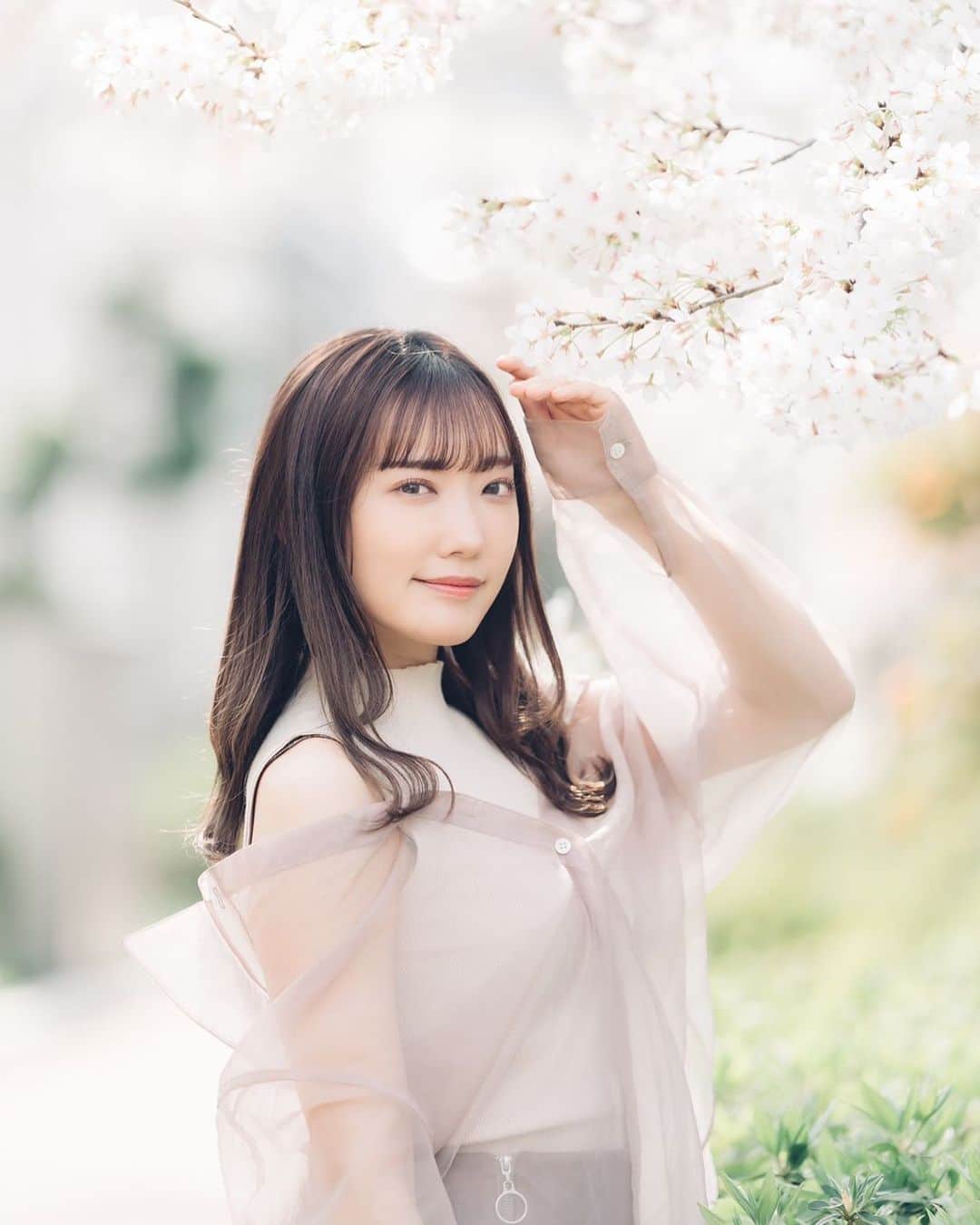相澤瑠香のインスタグラム：「今年はお花見した？」