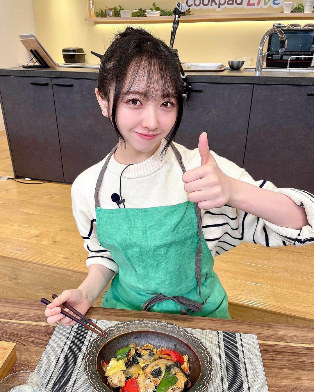 石田千穂さんのインスタグラム写真 - (石田千穂Instagram)「cookpad Liveありがとうございました！今回はわかめ回鍋肉を作りました。わかめが良いアクセントになってて本当に美味しかった！！ 皆さんも作ってみてください🌵 #cookpad #cookpadLive #わかめ #回鍋肉 #STU48 #石田千穂」4月20日 20時39分 - chiho_ishida