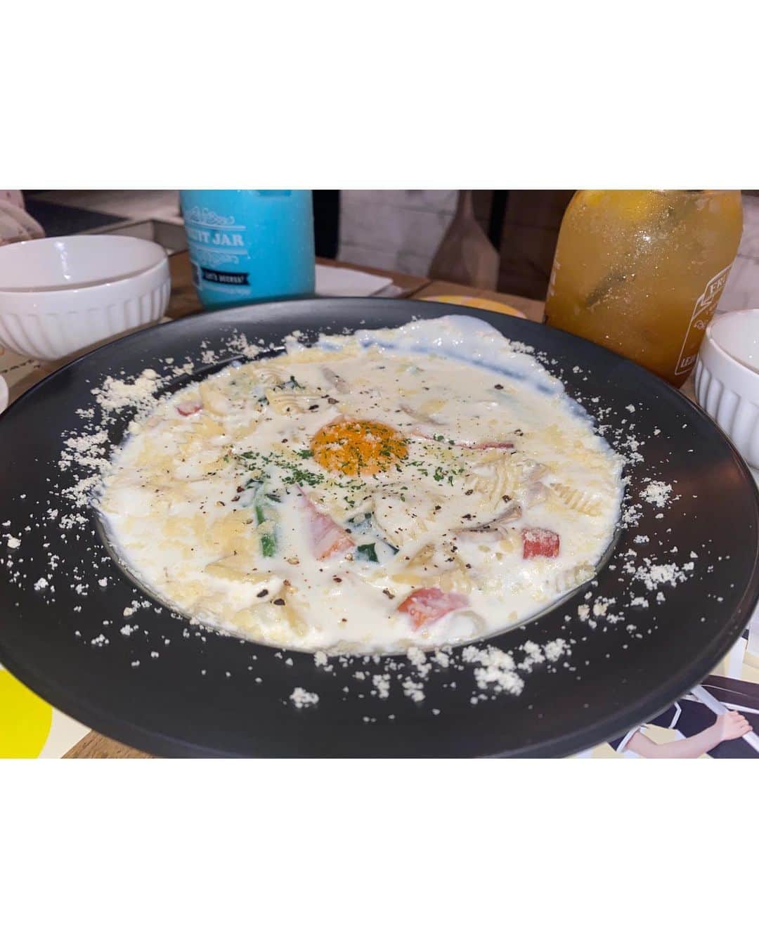 泉綾乃さんのインスタグラム写真 - (泉綾乃Instagram)「『NMB48 × good spoon』コラボカフェに行って来ました〜🧀  ゆいなが考えたフードメニュー！ どれも美味しくて！！！  「んーまいっ✨」  そして私が考案させていただいた、 「あーのんの白玉抹茶ミルク」は 抹茶が苦手な私でも飲めるくらい ミルク感が強く、ほんのり抹茶の味も効いてて美味しかったです💚🤍  コラボカフェは、、、！  4/17〜5/14までgood spoonなんばCITY南館店にて行われています！！！  皆さん是非、美味しいメニューを思う存分食べていただいて！メンバーのコースターやグッズもゲットしちゃってください😚  （ちひさんのコースターゲット🐯🫶）  #nmb48 #goodspoon #ラビグルメ #コラボカフェ」4月20日 21時10分 - _anon_1122