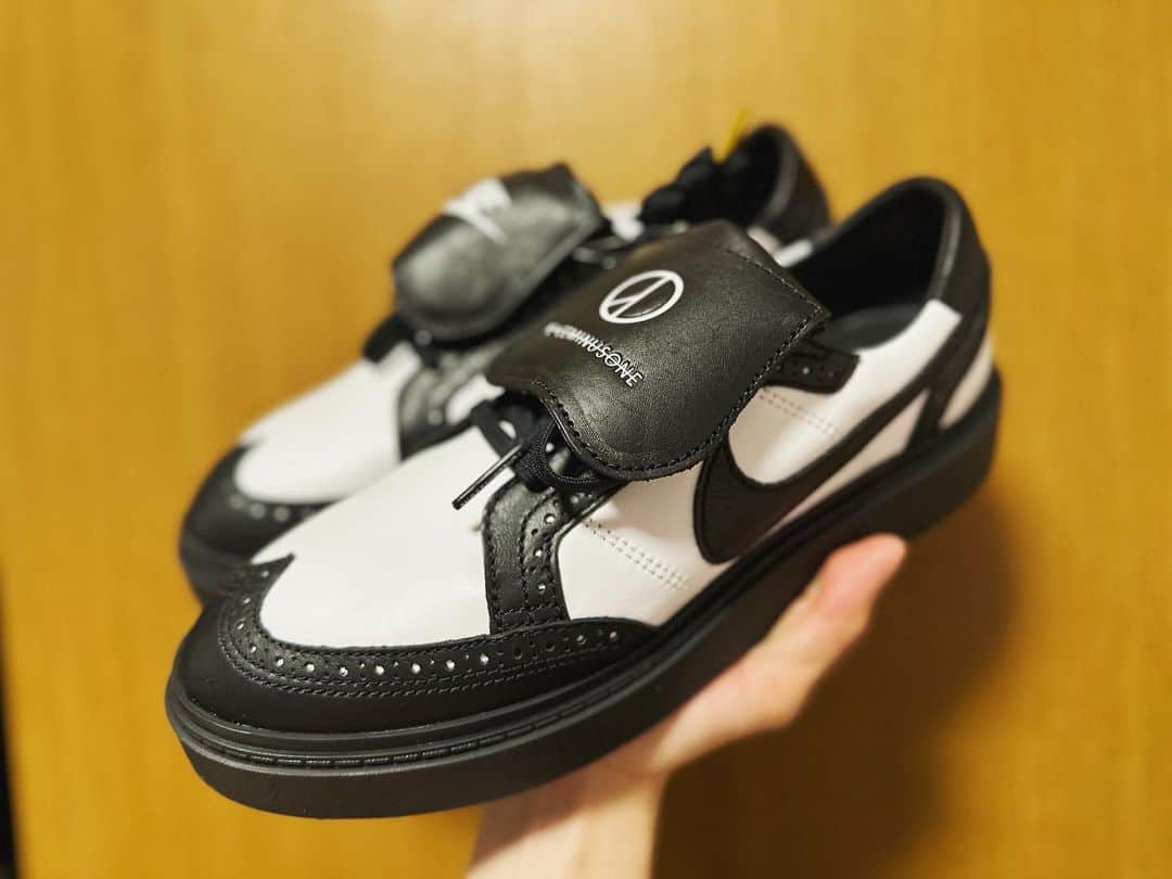 遠藤雄弥さんのインスタグラム写真 - (遠藤雄弥Instagram)「. クウォンド✌️  これのホワイトも良かったけど、今回のもいいっすねぇ〜〜👟 けっこう重い！  @nike   #nike #sneakers  #スニーカー」4月20日 21時20分 - endo_yuya
