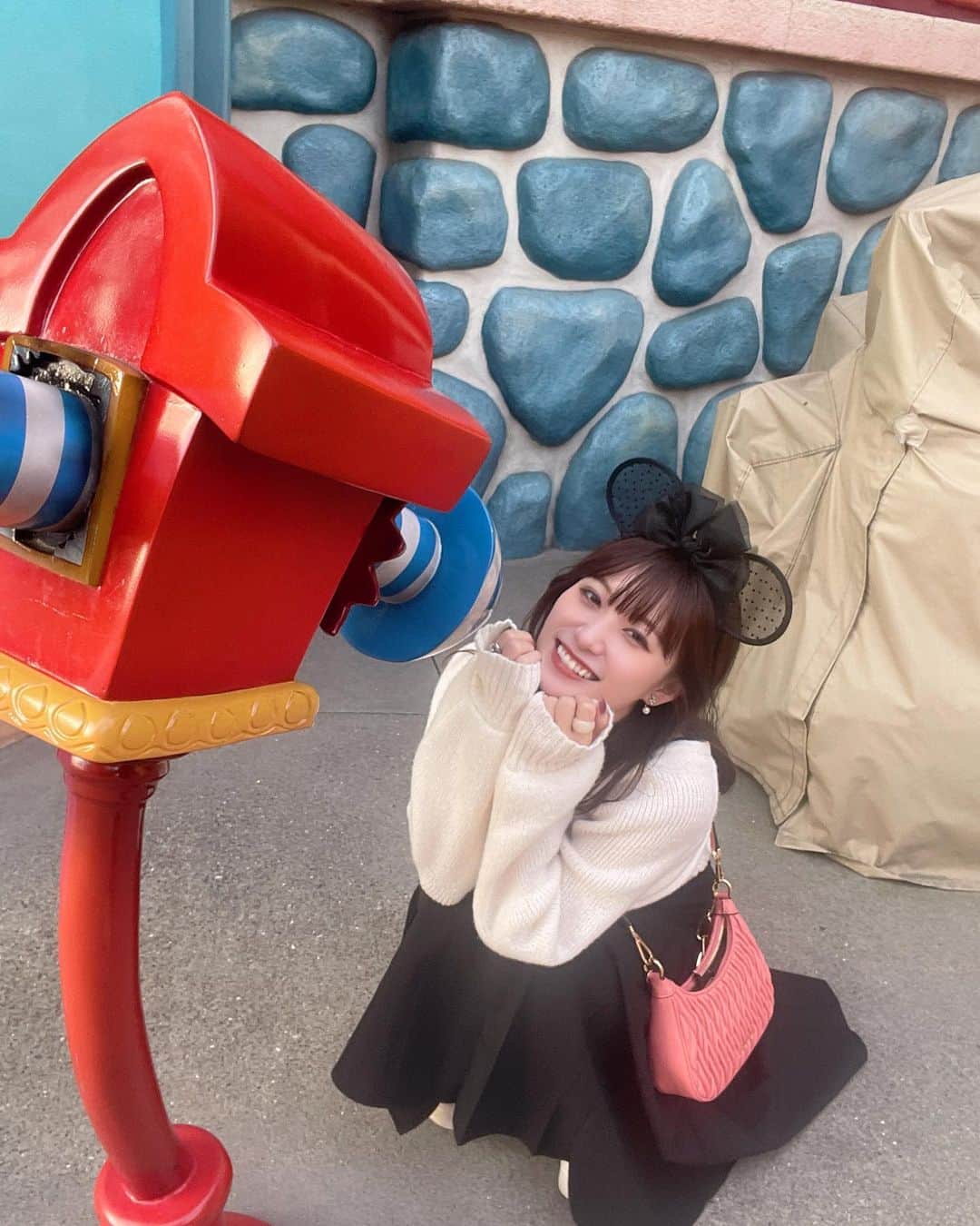遠藤みゆのインスタグラム：「40周年！！！ 可愛い空間だった〜🌈🐭✨💗 #disney #40周年」