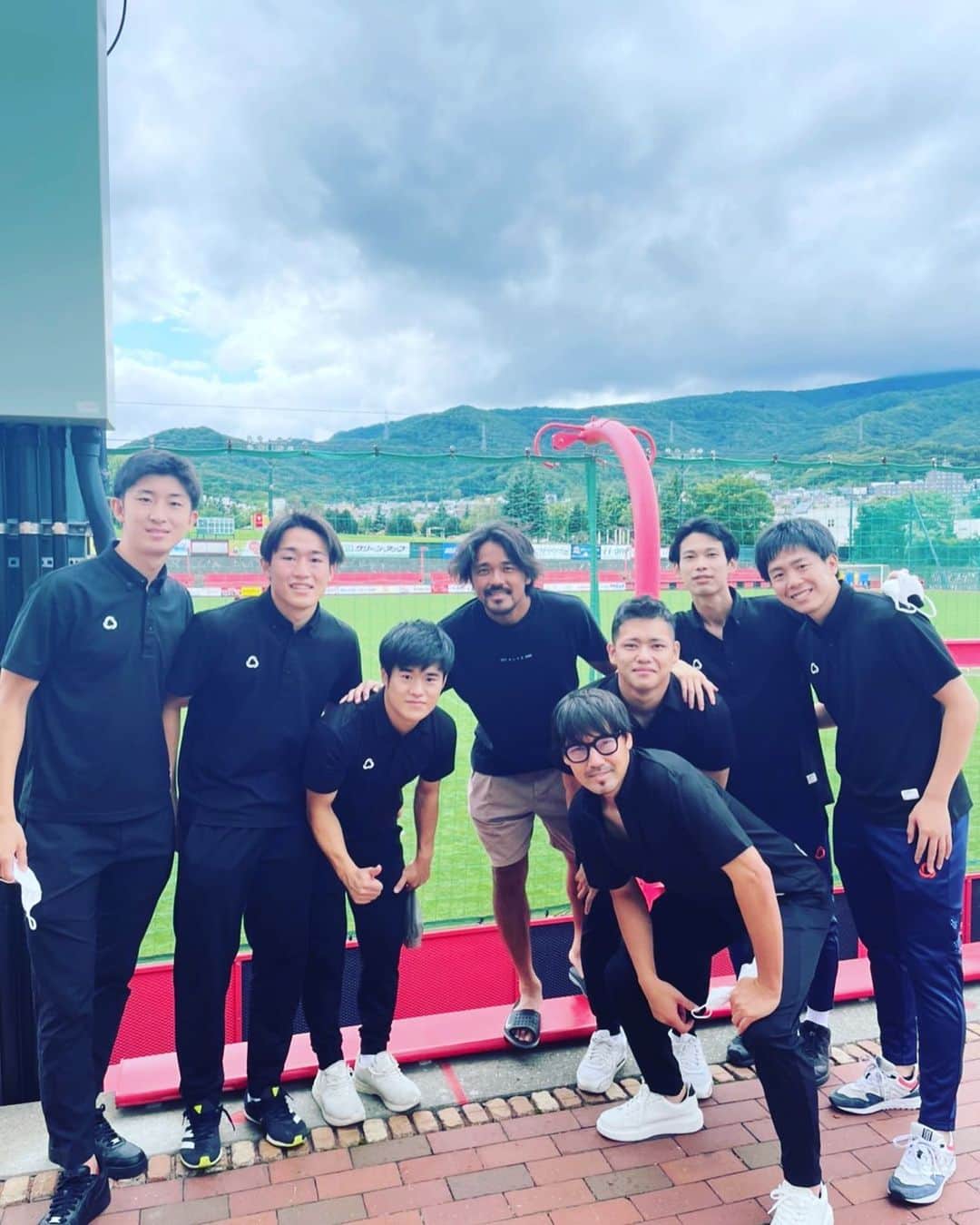 松井大輔のインスタグラム：「そういえばだいぶ前に撮った写真  #futsal  #soccer #yscc #hokkaido  #北海道 #札幌 #コンサドーレ札幌  #興梠慎三  #style #のせるの忘れてた」
