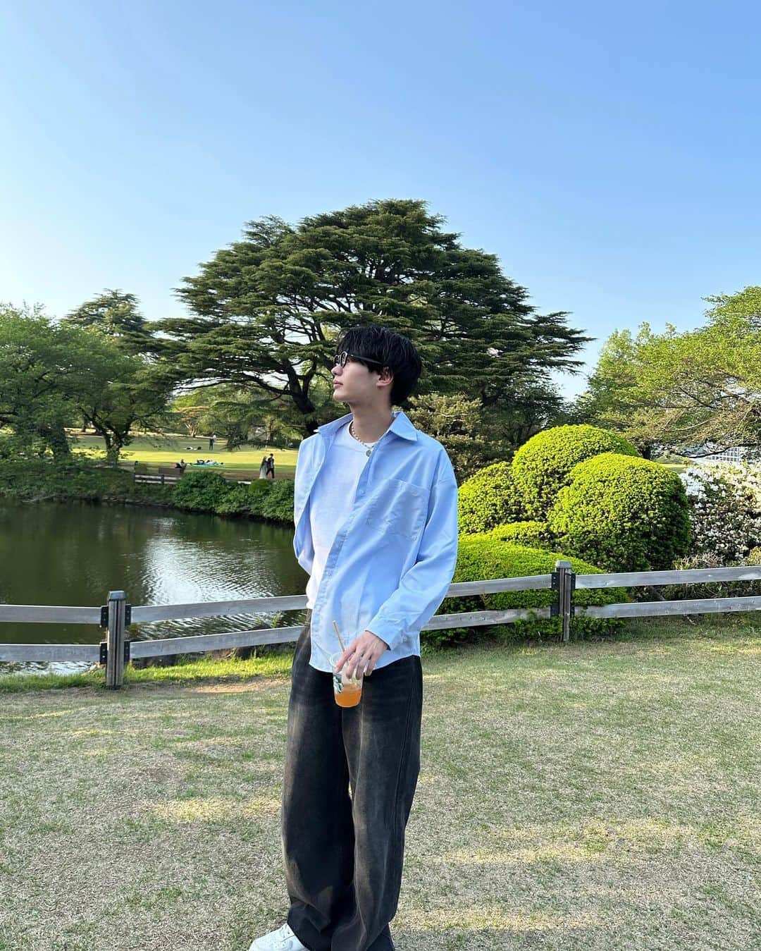 小林希大さんのインスタグラム写真 - (小林希大Instagram)「いくてぃんといくてぃんでお散歩デートしてきた👫💓🐶  最近暖かくなってきたね〜 久々こうゆうのあげたー！どーかなっ🌷🌸  #デートコーデ #ootd  #fashion #Japan #japaneseboy #tokyo #outfit  #メンズヘア#メンズファッション #メンズコーデ#古着 #韓国ファッション  #韓国ストリート  #ストリートファッション  #春コーデ #夏コーデ」4月20日 21時41分 - kidai_kobayashi