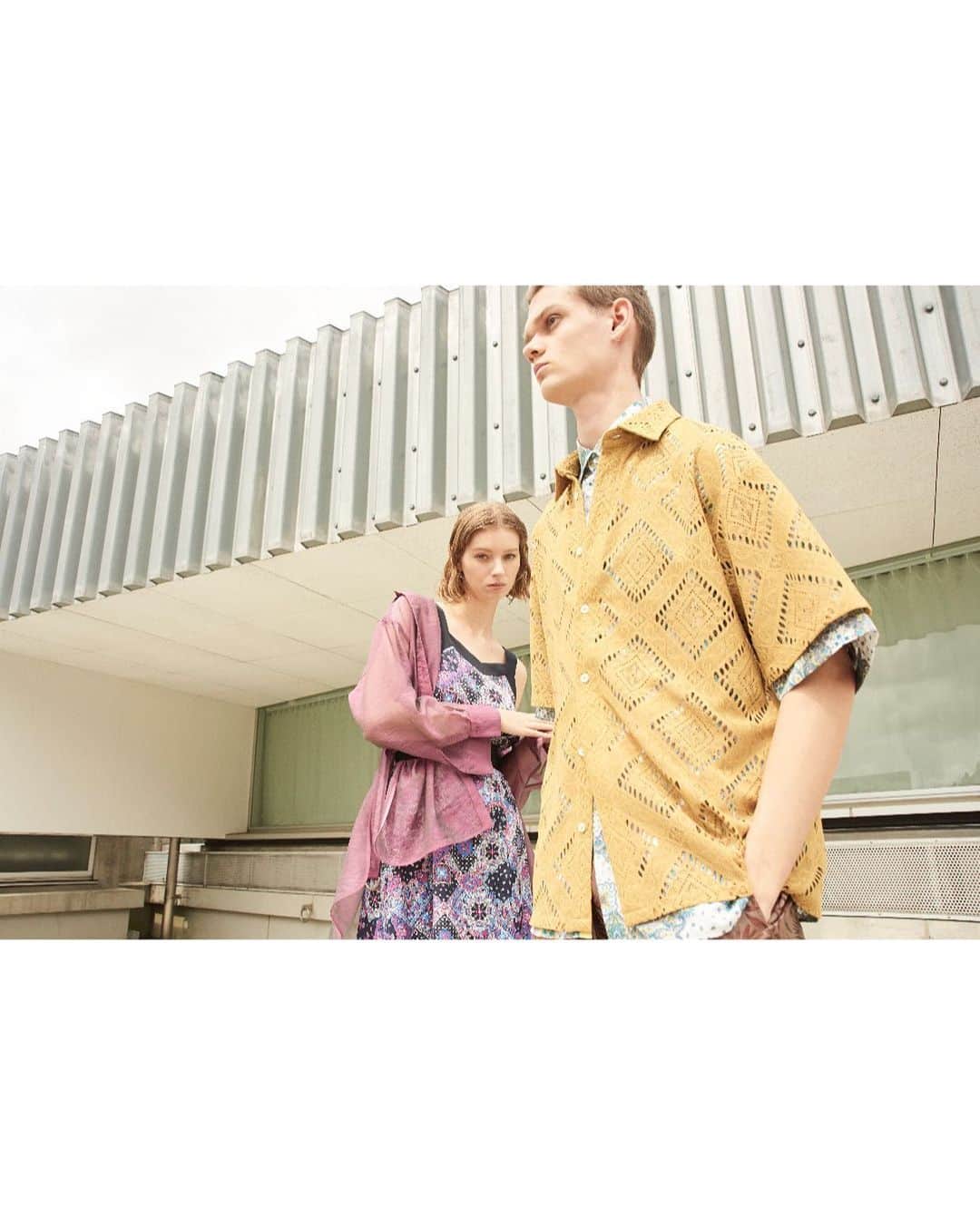 LOVELESS/GUILD PRIME 公式アカウントのインスタグラム：「『 LOVELESS 』  LOVELESS 2023 SUMMER MEN&WOMEN  プロフィールURL内「FEATURE」でLOOKをご覧いただけます。  Photo_  @keita.goto ( W ) Styling_ @makikimura1226  Hair_ #shingoshibata （eight peace）  Make-up_ @makeup.yukotanakamaru （eight peace）  Model_ @valentinbouman (west management), @marie.koehn (BRAVO)」