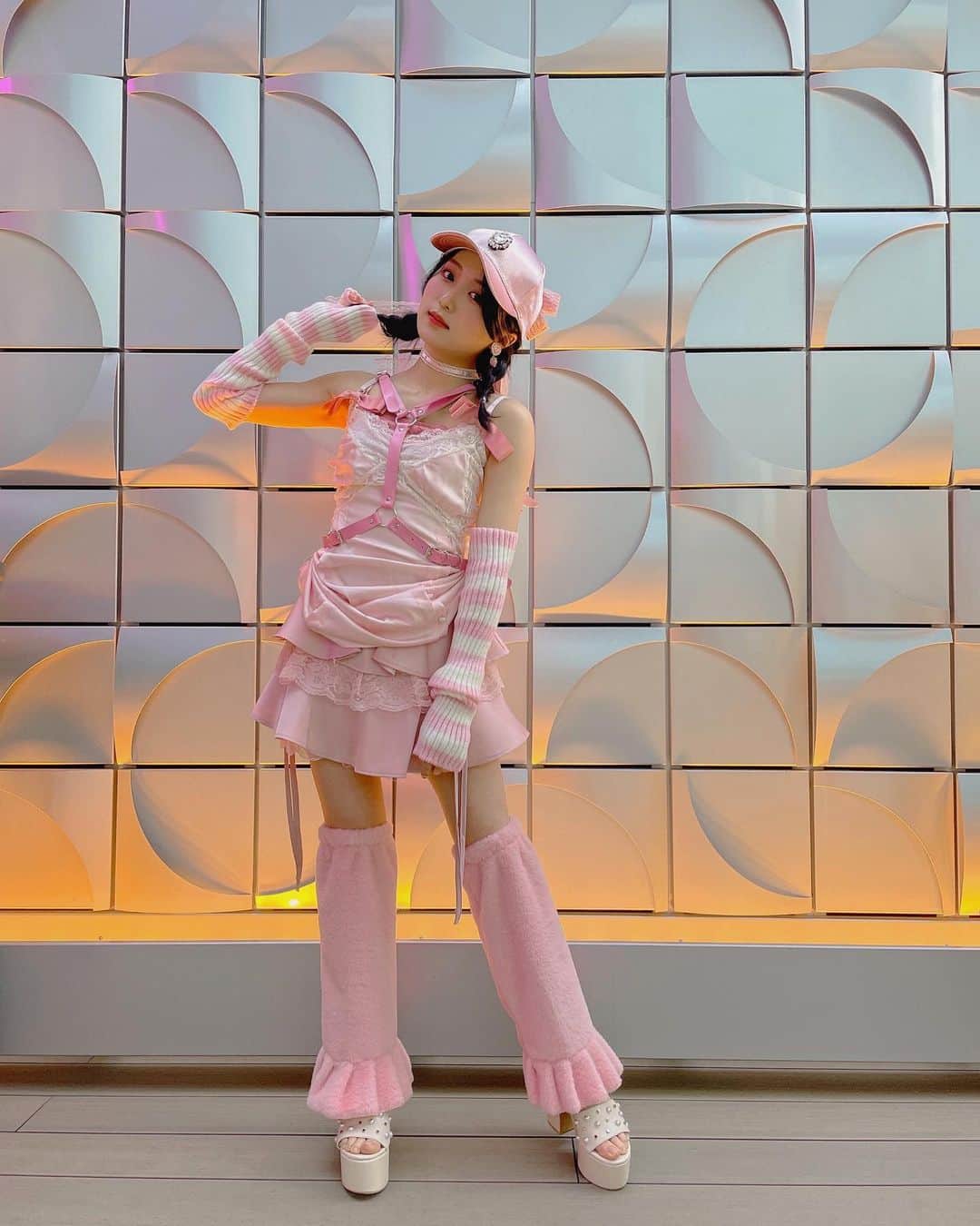 坂口渚沙さんのインスタグラム写真 - (坂口渚沙Instagram)「LARME10周年記念 ファッションショー＆パーティー 　に参加させていただきました✨  10周年って凄い、、、 @larmemagazine おめでとうございます！🎉  一緒にお祝いすることができて 嬉しいです🥹  開催場所の東急歌舞伎町タワー、 綺麗な場所だったな @hotel_groove が これからオープン予定なので 要チェックです✨  #LARME10周年 #bellustartokyo #hotelgrooveshinjuku #jam17 #東急歌舞伎町タワー #新宿 #TokyuHotelsGlobal」4月20日 21時55分 - nagisa_sakaguchi