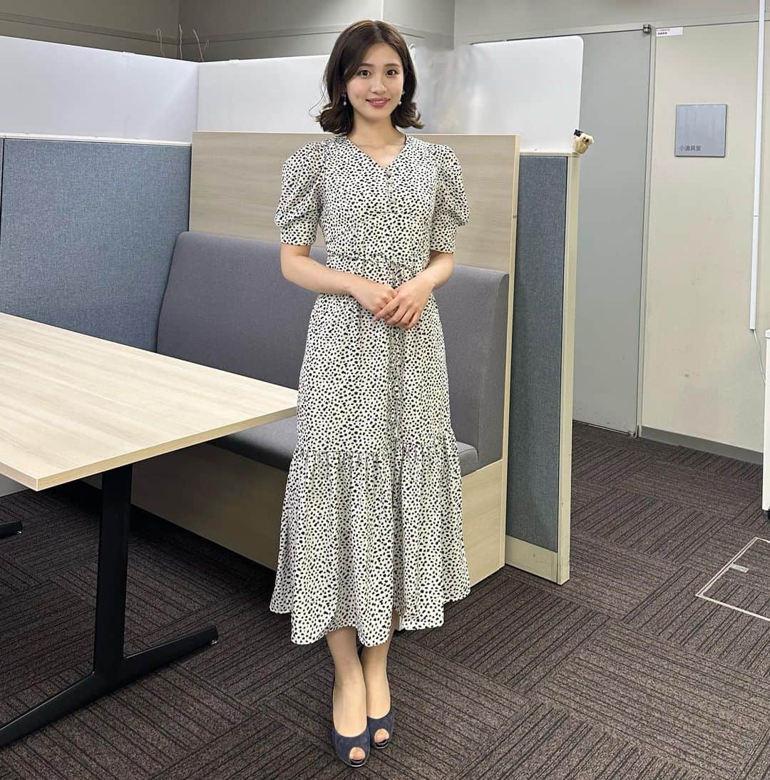 本田奈也花さんのインスタグラム写真 - (本田奈也花Instagram)「今日もありがとうございました😊 もう、ビアガーデンが始まることご存知でしたか？ あすのニュースでお伝えします☺️💗 #rkb#アナウンサー#本田奈也花#福岡#タダイマ#ワンピース#clear#earings #rirufura」4月20日 22時17分 - nanaka_honda