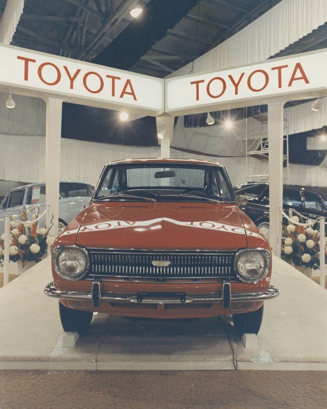 toyotausaさんのインスタグラム写真 - (toyotausaInstagram)「Time rolls on but we'll always be here. #TBT 1969 #Corolla #LetsGoPlaces」4月20日 23時05分 - toyotausa
