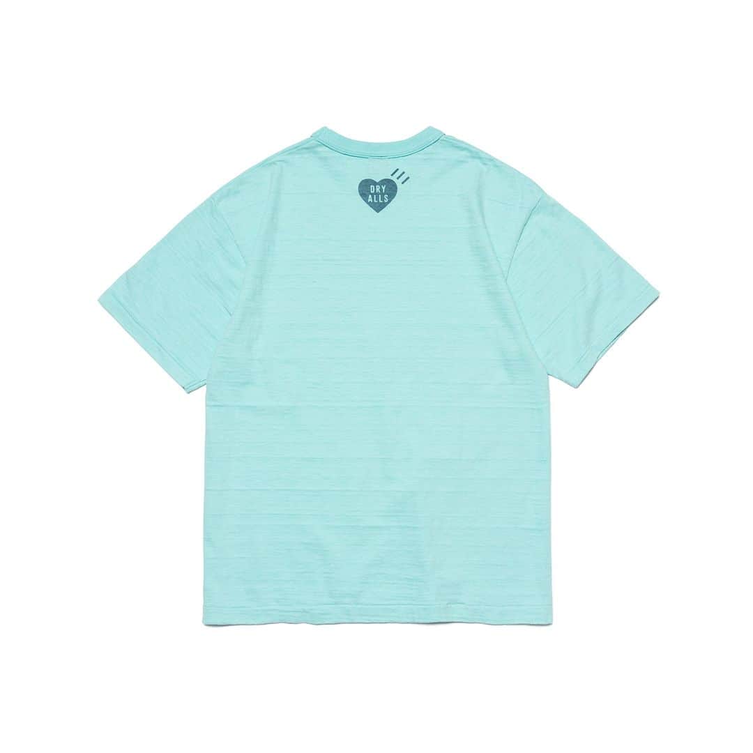 HUMAN MADEさんのインスタグラム写真 - (HUMAN MADEInstagram)「"COLOR T-SHIRT #1" is available at 22nd April 11:00am (JST) at Human Made stores mentioned below  4月22日AM11時より、"COLOR T-SHIRT #1” が HUMAN MADE のオンラインストア並びに下記の直営店舗にて発売となります。  [取り扱い直営店舗 - Available at these Human Made stores] ■ HUMAN MADE ONLINE STORE ■ HUMAN MADE OFFLINE STORE ■ HUMAN MADE HARAJUKU ■ HUMAN MADE SHIBUYA PARCO ■ HUMAN MADE 1928 ■ HUMAN MADE SHINSAIBASHI PARCO  *在庫状況は各店舗までお問い合わせください。 *Please contact each store for stock status.  HUMAN MADE定番の柔らかく独特な風合いのスラブ生地を用いた丸胴Tシャツ。アイコニックなハートロゴを落とし込みました。カラフルなボディカラーが特徴です。  T-shirt with Human Made's standard rounded body.Woven with uneven slub yarn, it has a soft texture and is adorned with the iconic heart logo. Available in a range of colors.」4月21日 11時06分 - humanmade
