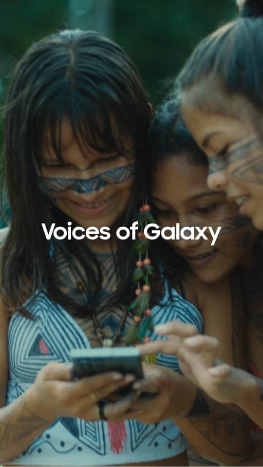 Samsung Mobileのインスタグラム：「In honor of UN’s World Creativity and Innovation Day, we highlight the voice of Uruma Kameda, Chief of the Tururukari-Uka Tribe in Amazonas, Brazil.  “Being a chief means being responsible for a nation” - See Uruma’s fight to protect the Amazon, keeping the forest and their way of life safe armed with the #GalaxyS23 Ultra #VoicesofGalaxy  *Uruma was a Galaxy A31 user, and Samsung provided Galaxy S23 Ultra to support their activities.  Learn more: samsung.com」