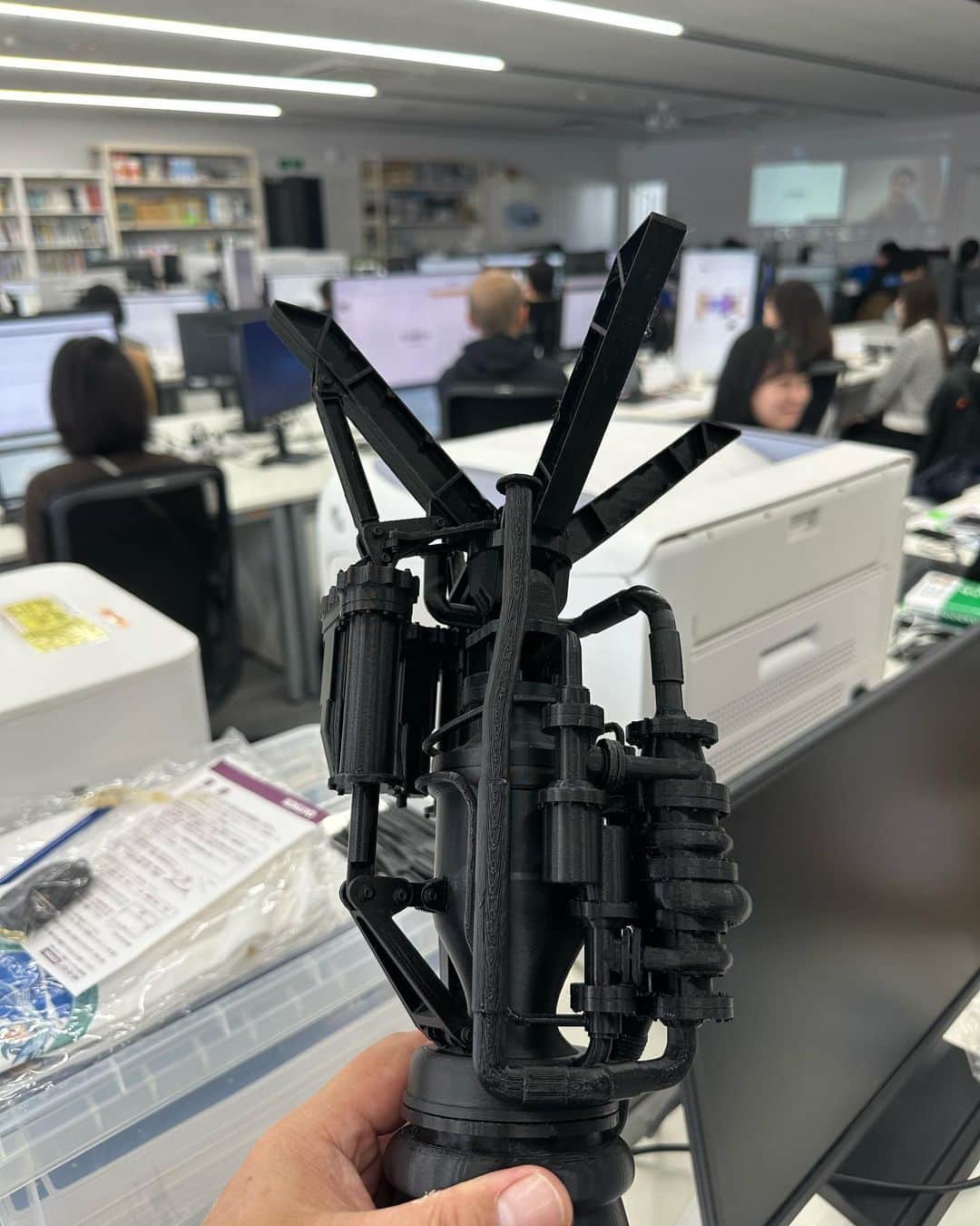 堀江貴文さんのインスタグラム写真 - (堀江貴文Instagram)「#interstellartechnologies #rocket #zero #engine #インターステラテクノロジズのZERO用エンジンの1/4スケールモデル」4月21日 10時42分 - takapon_jp
