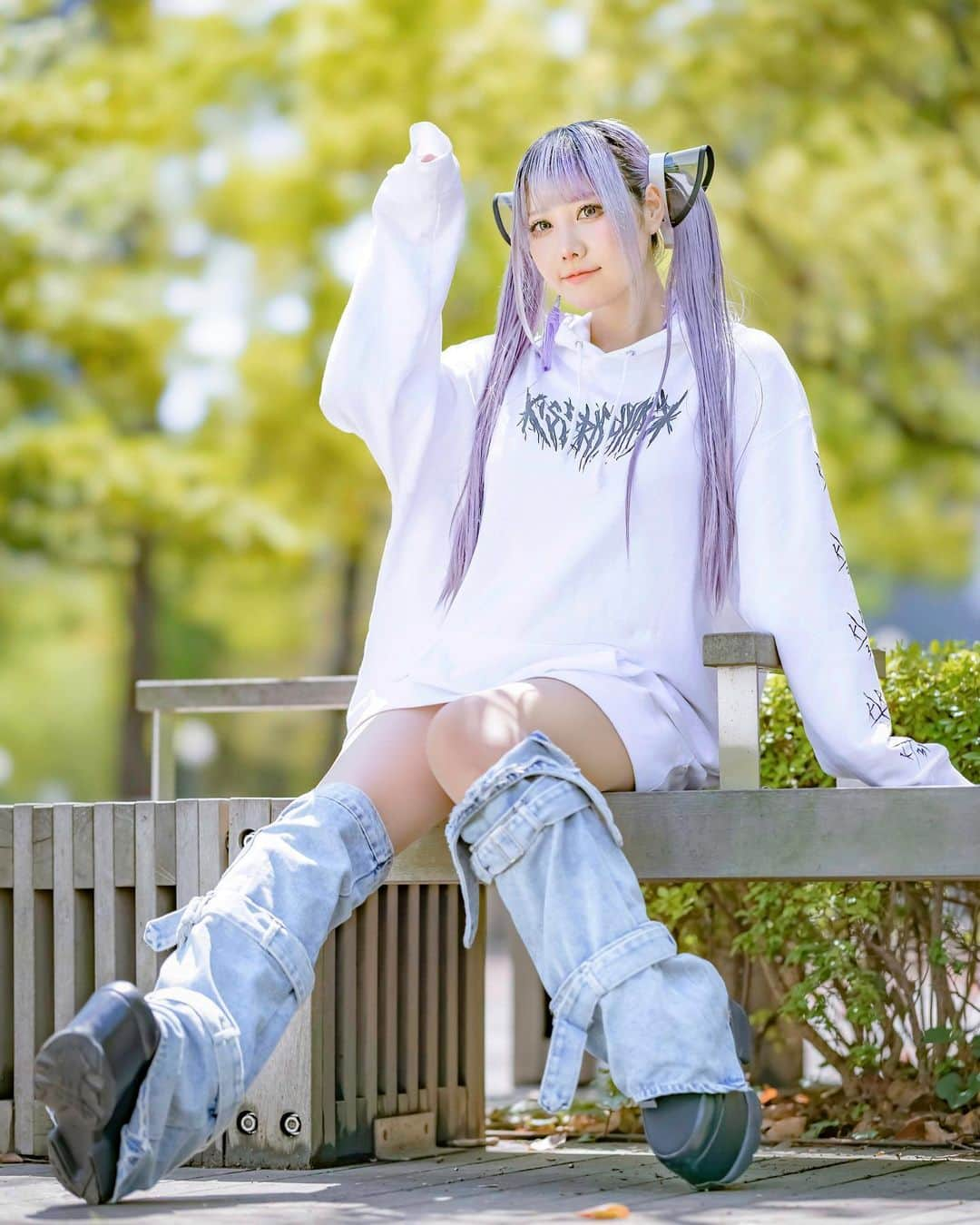 小鳥遊くれあさんのインスタグラム写真 - (小鳥遊くれあInstagram)「先日の 屋外私服大撮影会の💓  photo:秋人さん  👗▶︎ @kry231   #私服コーデ #kryclothing #サブカル #モデル #撮影会モデル #被写体 #派手髪女子 #ツインテール #インフルエンサー」4月21日 11時01分 - kurea_primo