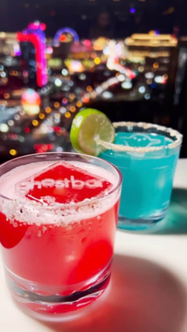 Palms Casino Resortのインスタグラム：「Weekend plans? 👻 Sip on something spectacular and soak in the best views of Las Vegas from Ghostbar! 🍸🌇👻」