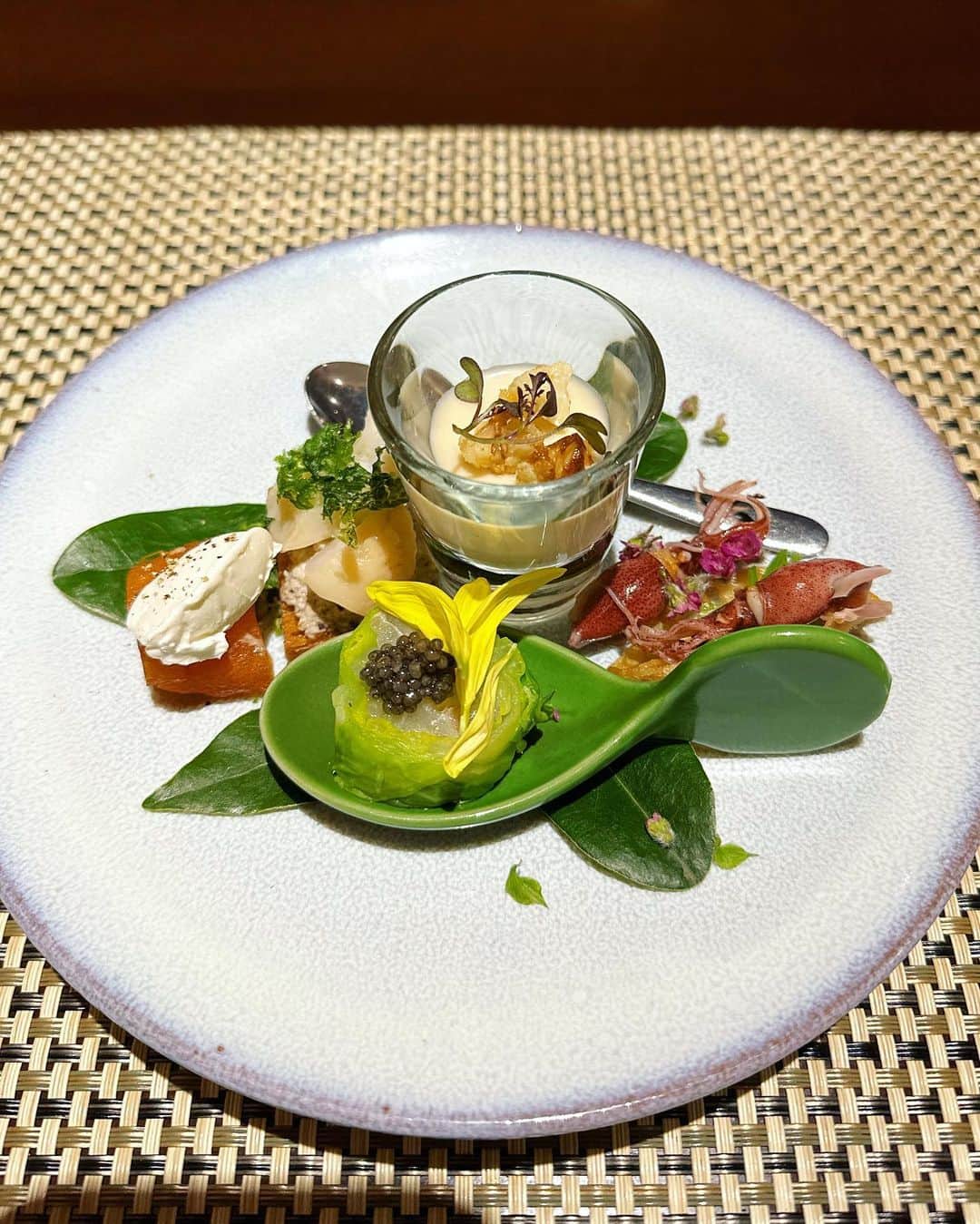 AIKAのグルメインスタ