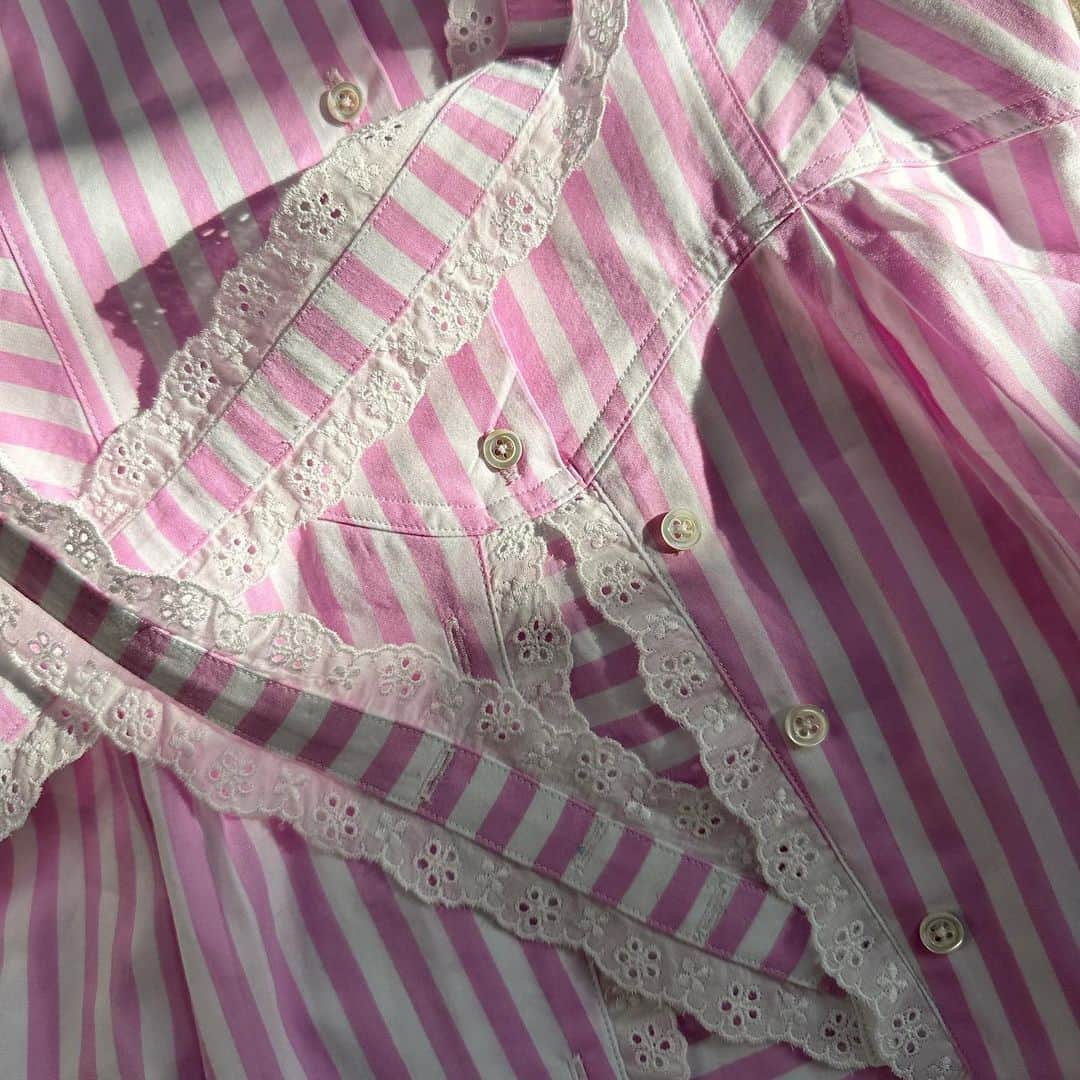 オランピアルタンのインスタグラム：「@thehotelolympia ready to wear in the works… 🎀🤍💕🏩 #thehotelolympia #prettythings #prettysoon」