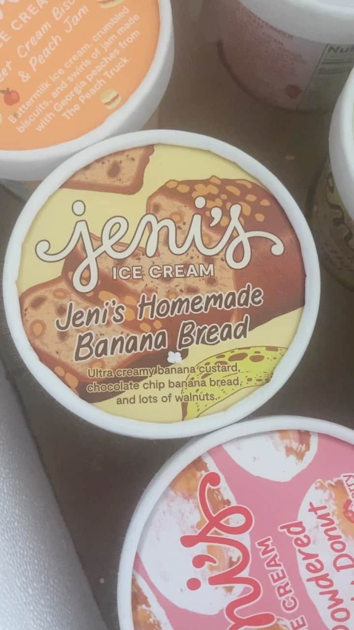 ジェイソン・ムラーズのインスタグラム：「a good day for @jenisicecreams」
