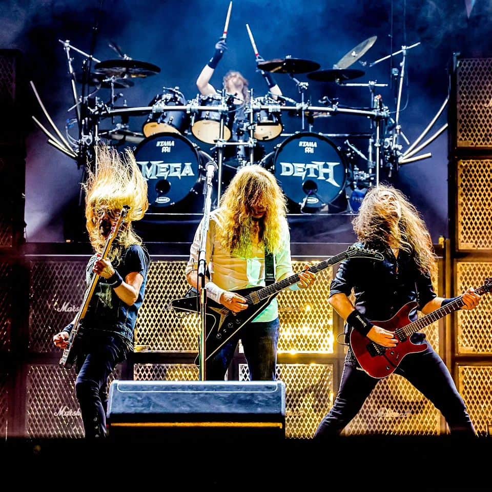 Megadethさんのインスタグラム写真 - (MegadethInstagram)「Limited VIP packages remain! 👊 Head over to megadeth.com/canada now to get all the details on THE SICK packages & more!  Perks include One (1) Premium Reserved Seat to the Show -OR- GA Pit Ticket, Exclusive viewing area access during first 3 songs, group photo and Q&A with the band, take home collectible merch & MORE. Very Limited Availability.  Find your city at the link in our story/bio.」4月21日 5時31分 - megadeth