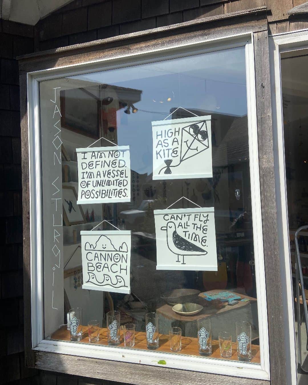 Jason G. Sturgillのインスタグラム：「Opening tonight in celebration for @puffindaze!!! @jgspdx is seriously one of my top fav artists! His ability to convey a simple judgement free statement through his art is like a hug from a buddy your trust! Come by 4-7.  Happy 420」
