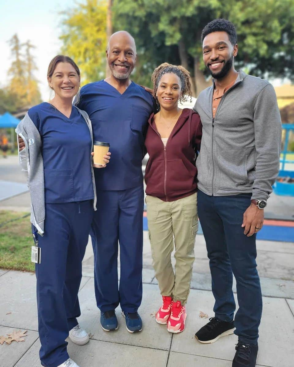 Grey's Anatomyのインスタグラム：「Love these people right here. I'm a lucky dude.  -Ant」